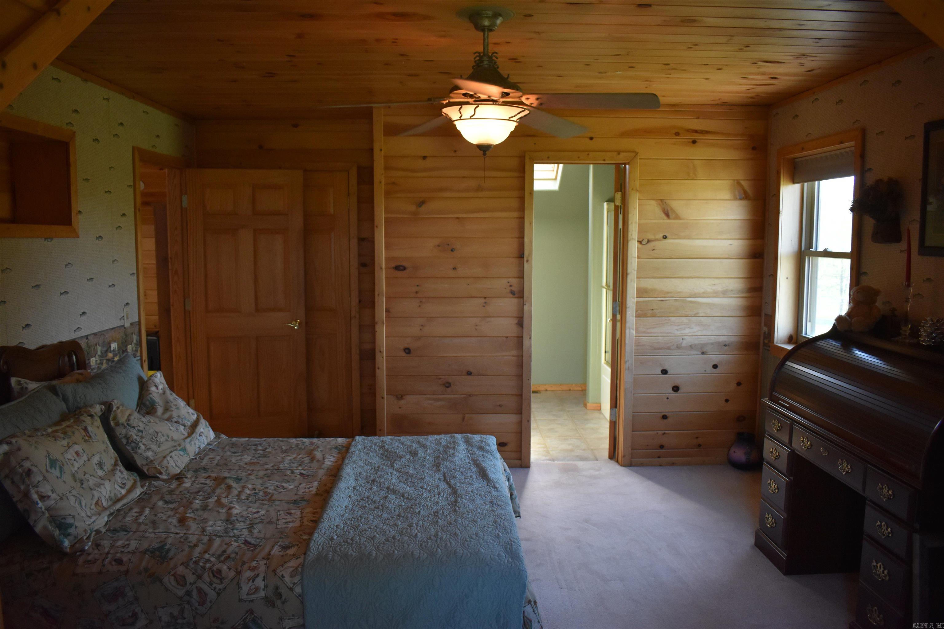 12192 Point Breeze Road  Parks, AR