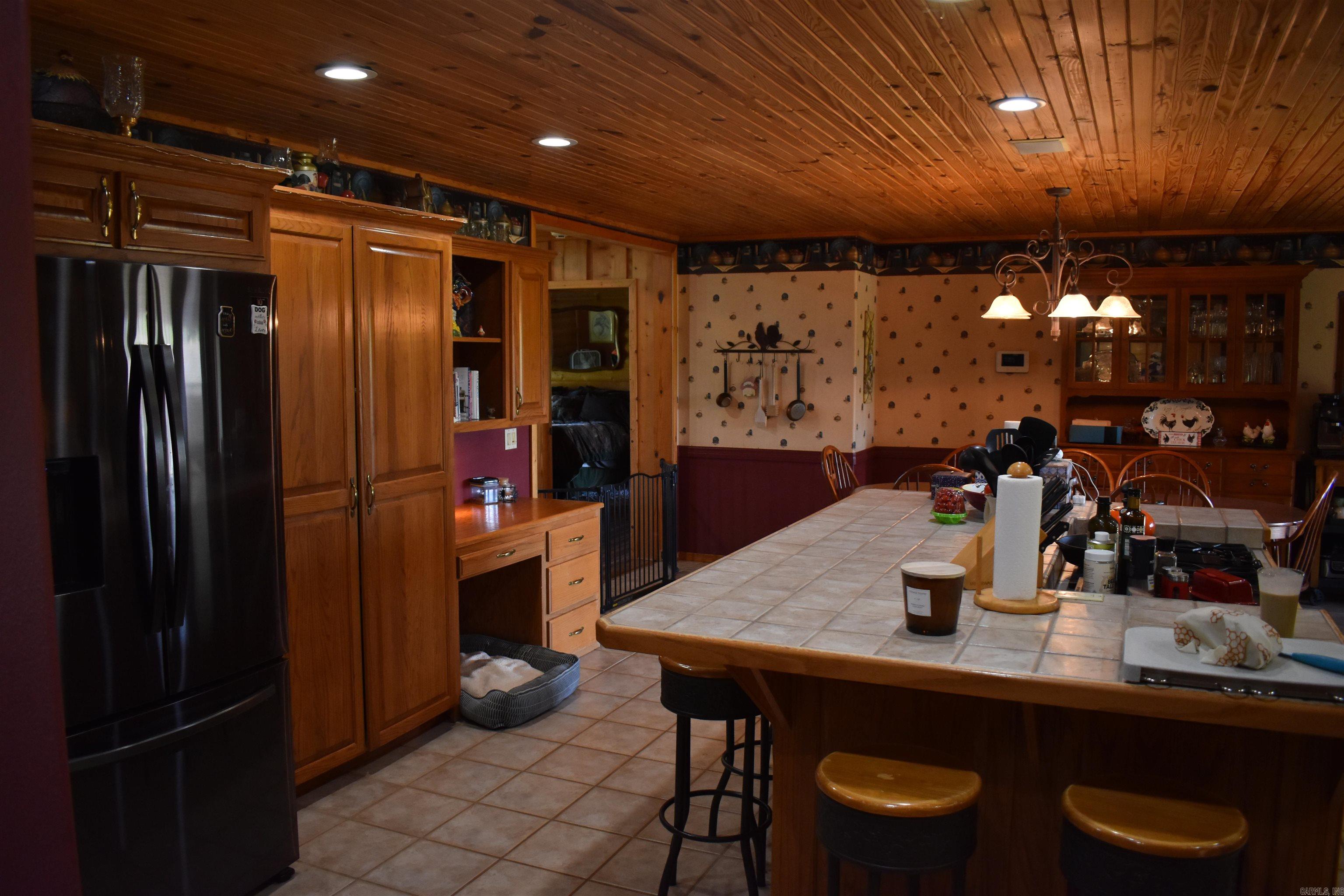 12192 Point Breeze Road  Parks, AR