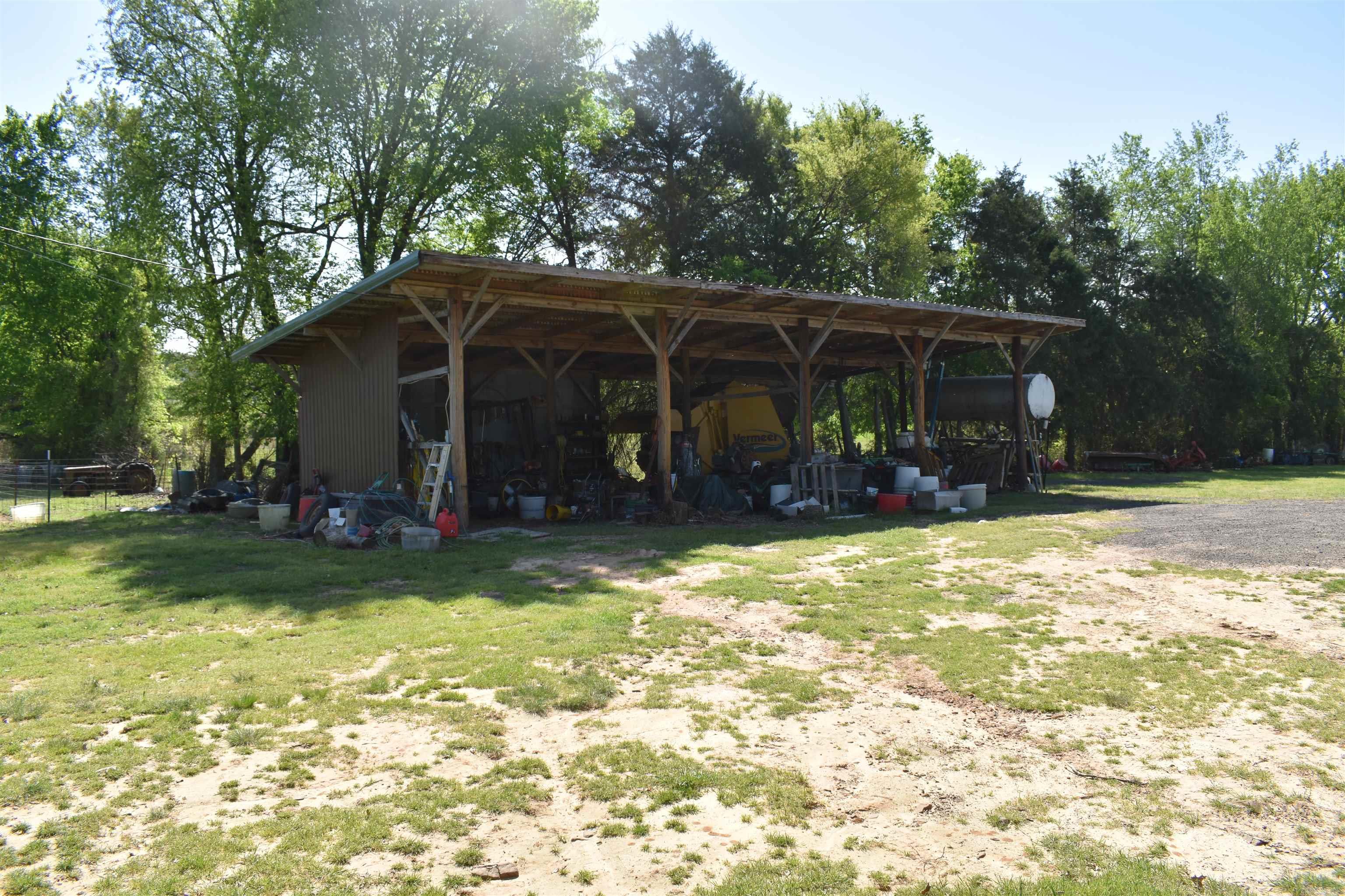 12192 Point Breeze Road  Parks, AR