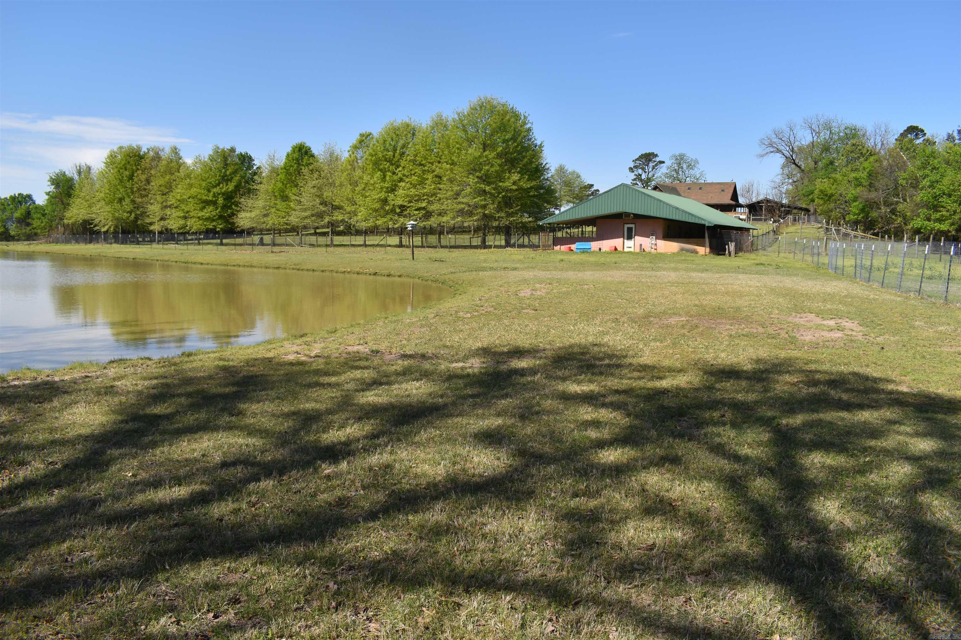 12192 Point Breeze Road  Parks, AR