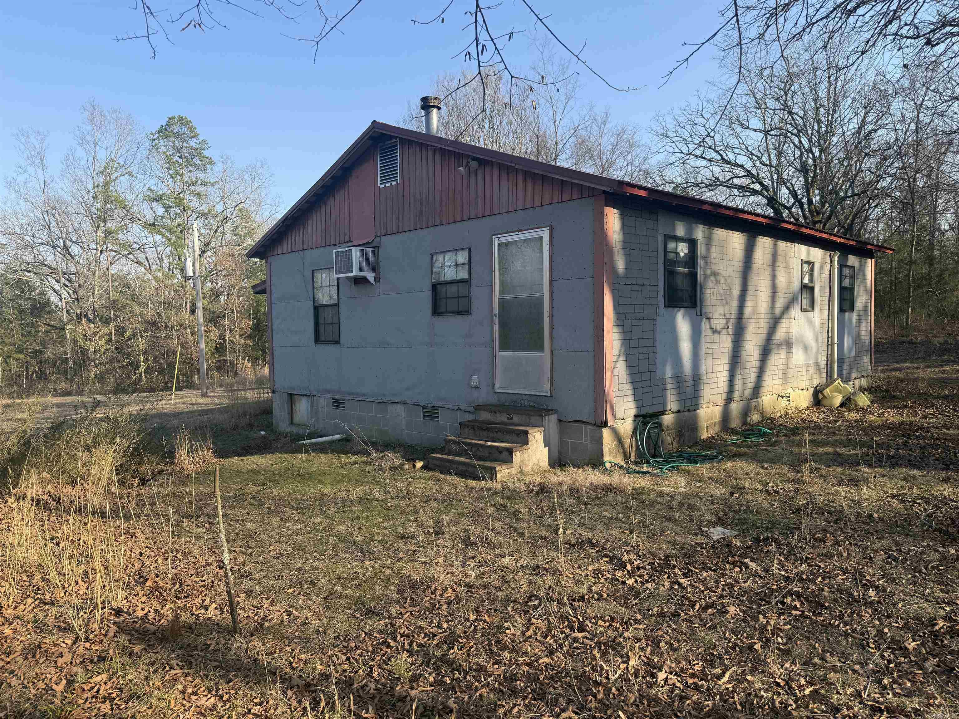 5064 Wilburn  Wilburn, AR