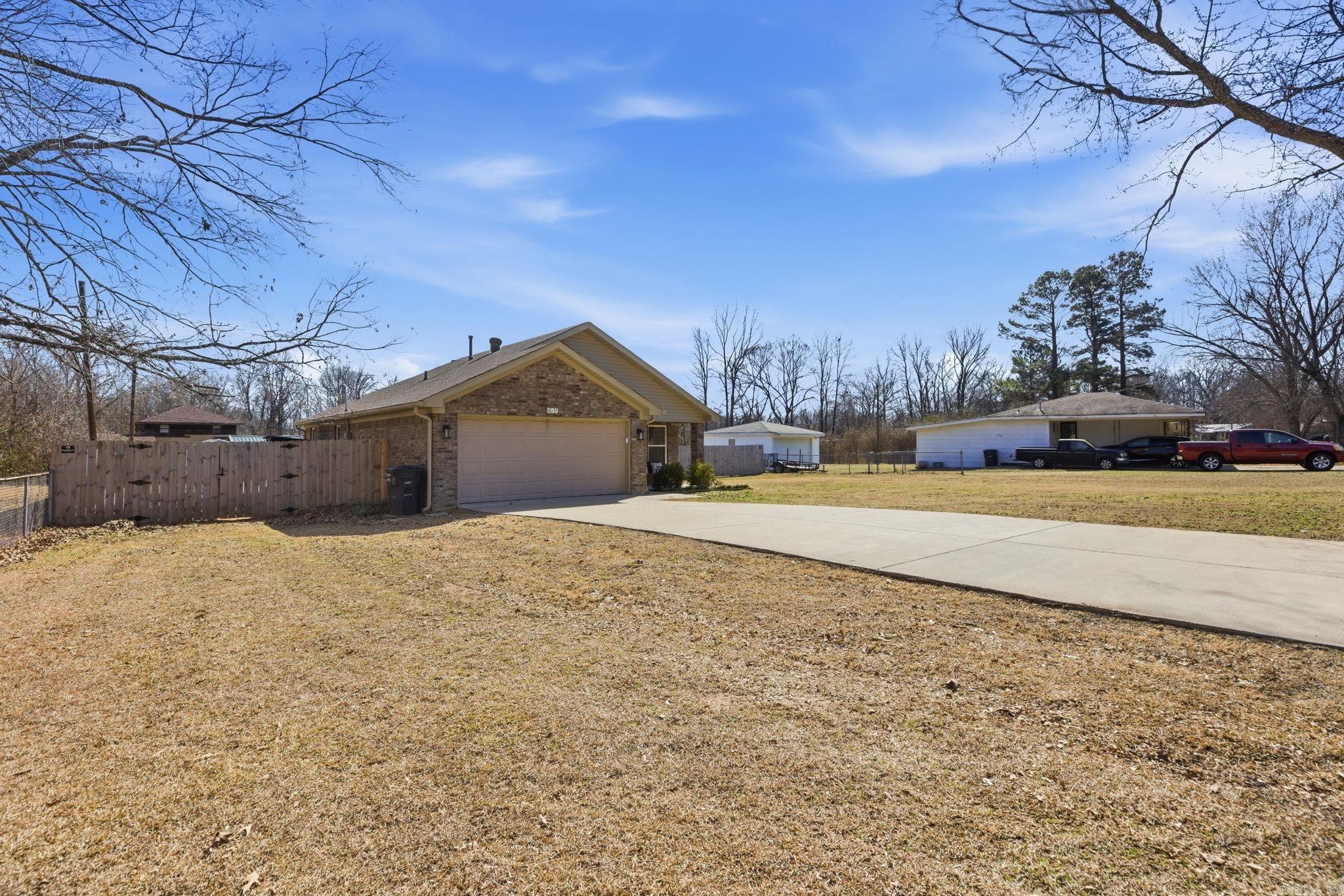 617 Cloverdale Road  Jacksonville, AR