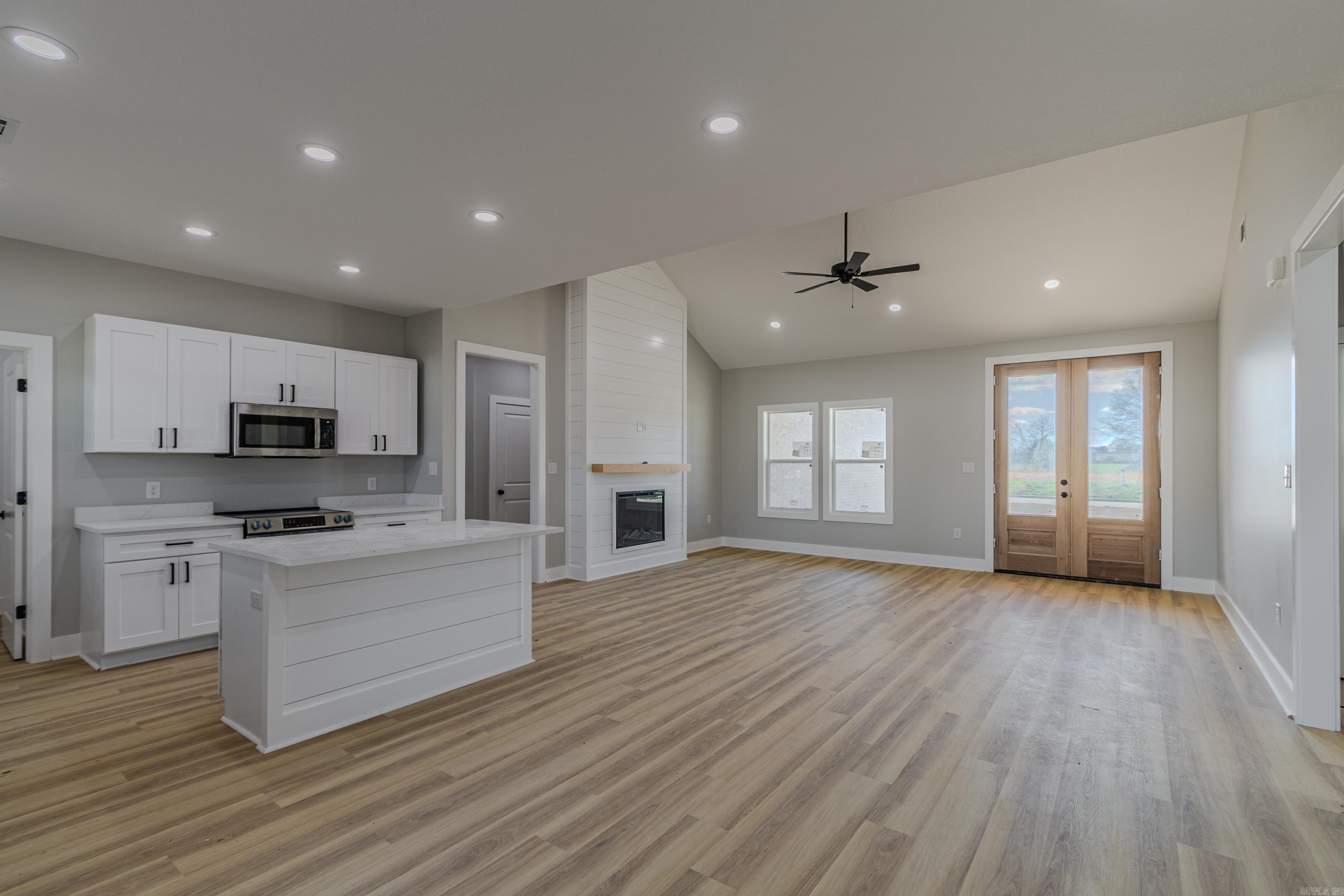 1401 S 31 1/2 Paragould, AR 72450