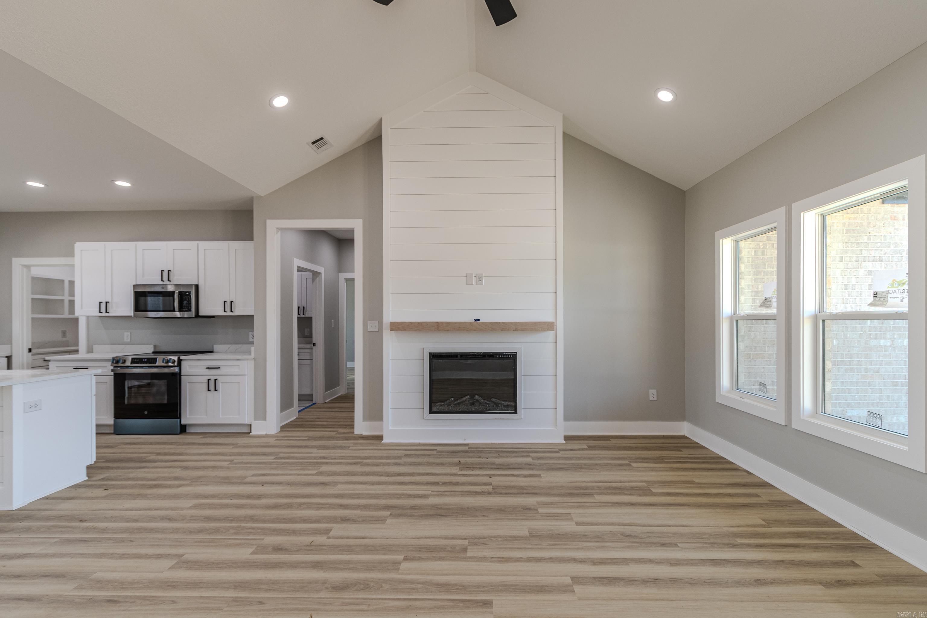 1401 S 31 1/2 Paragould, AR 72450