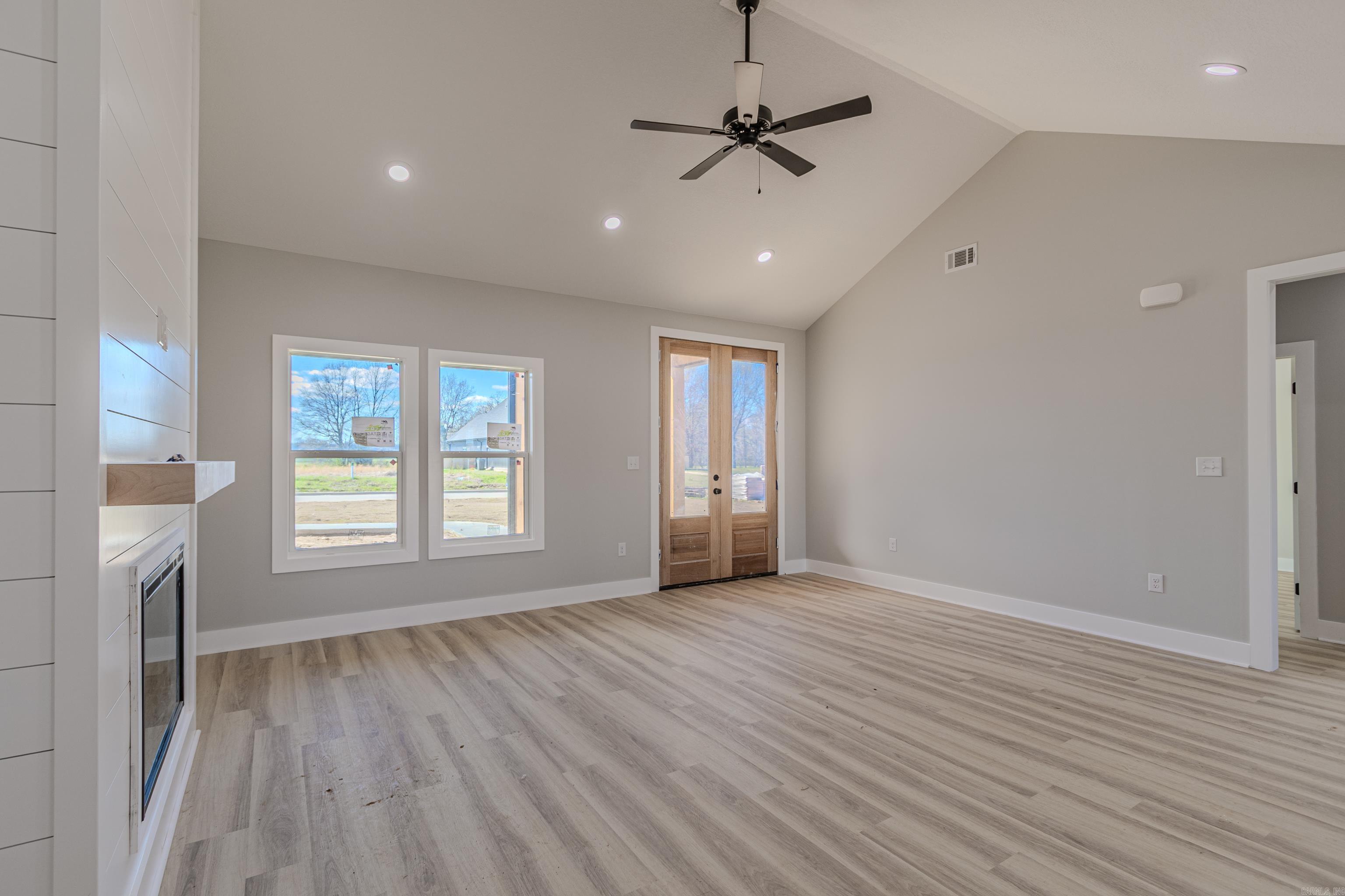 1401 S 31 1/2 Paragould, AR 72450