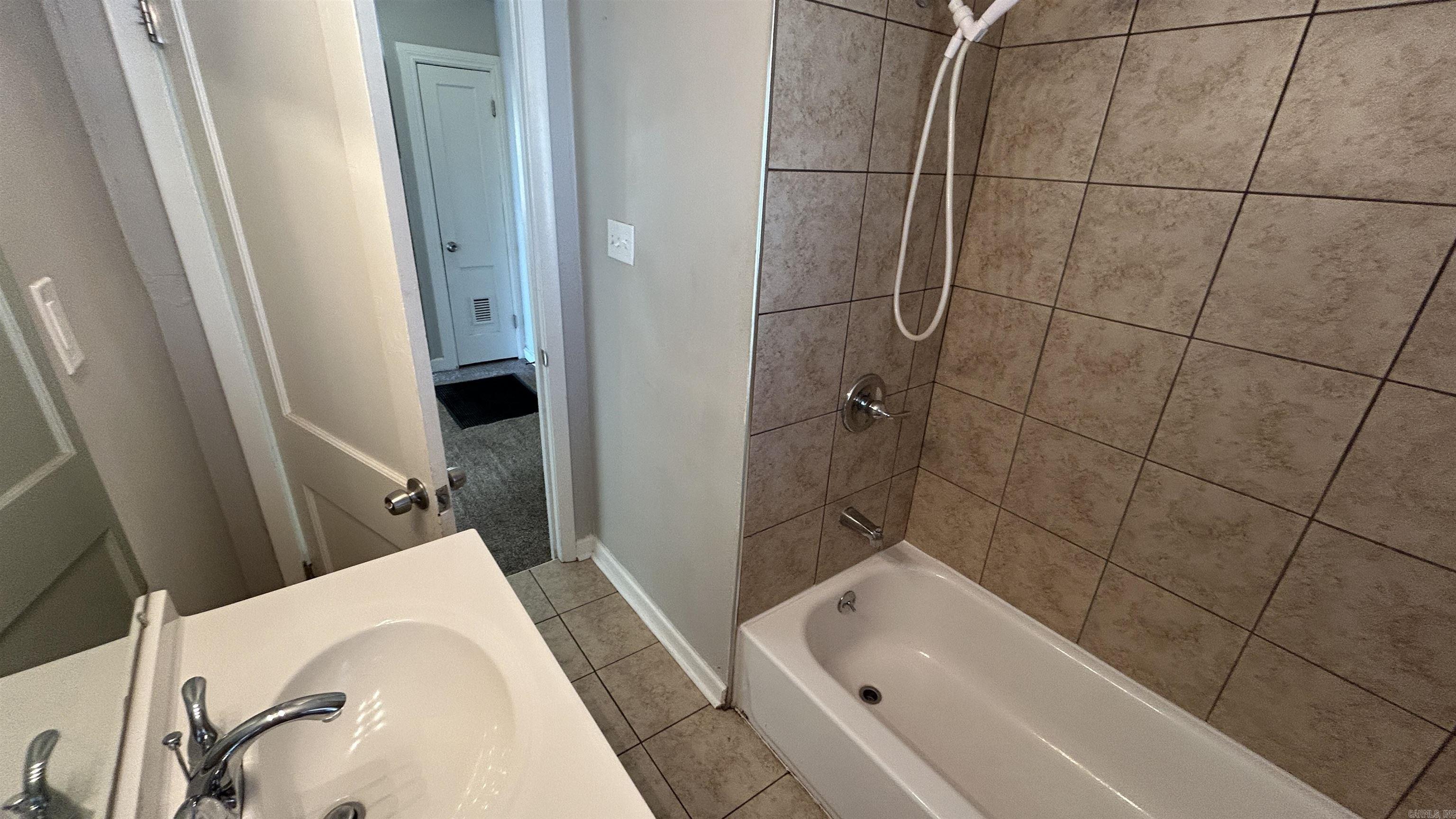 301 W Pine  Benton, AR