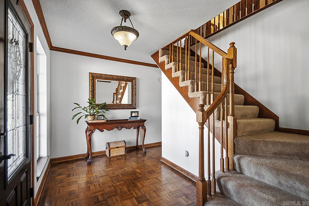 19125 Kanis  Little Rock, AR