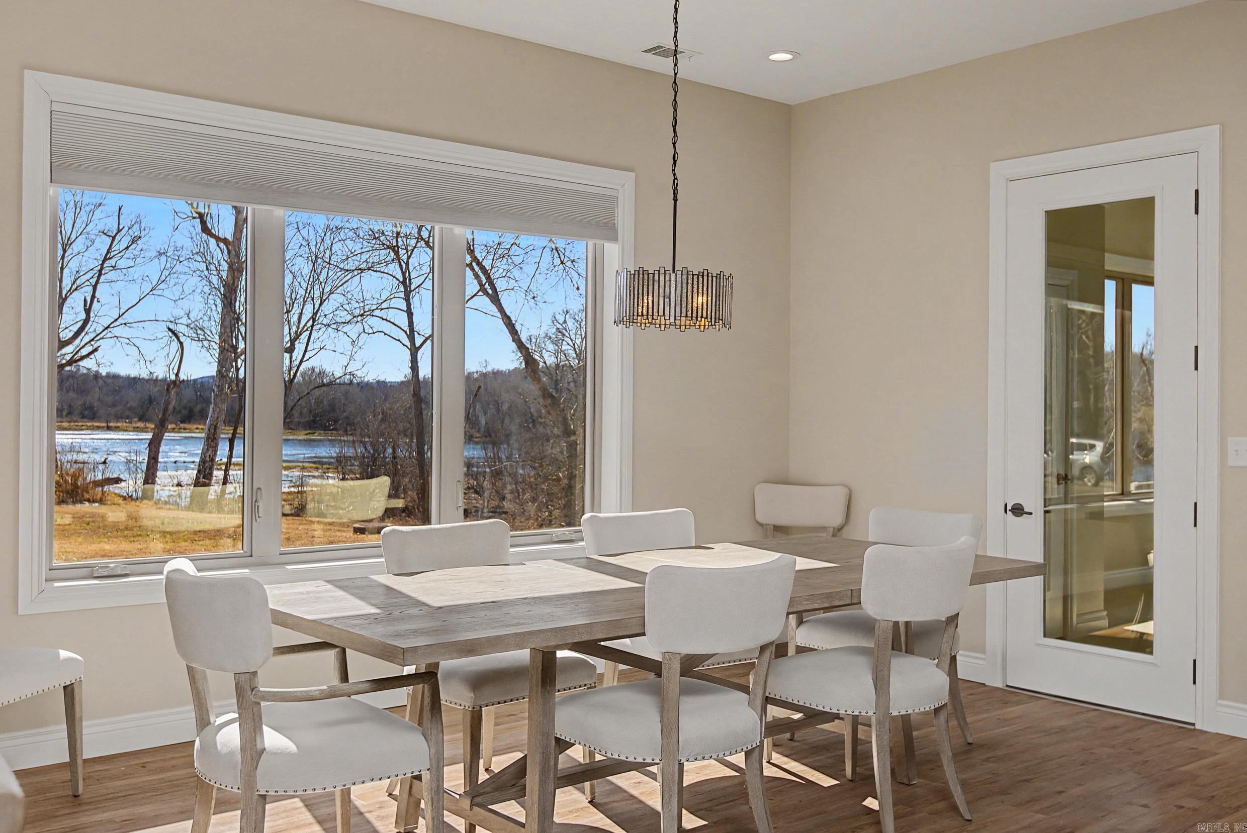 5 Sowbug Circle  Cotter, AR