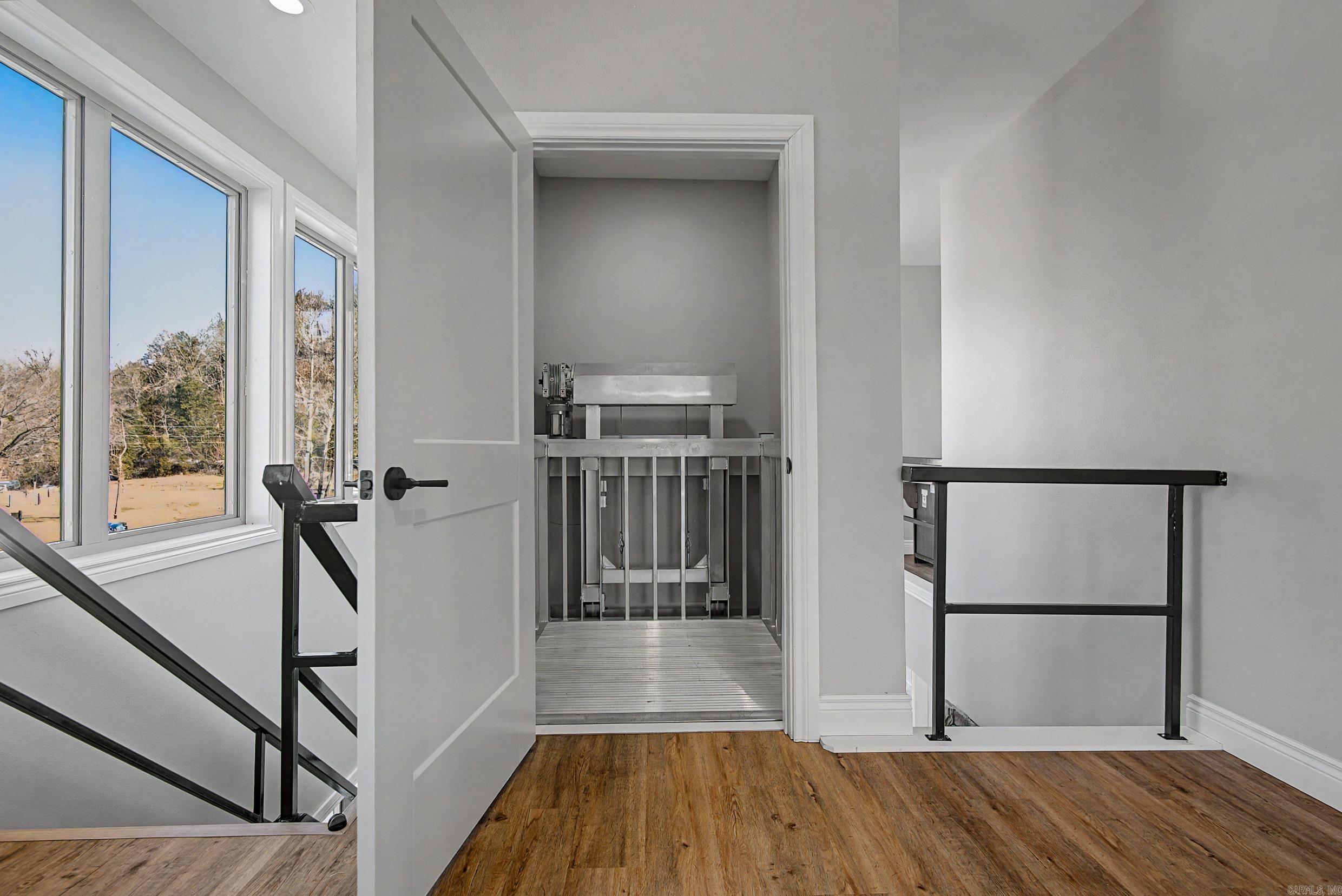 5 Sowbug Circle  Cotter, AR