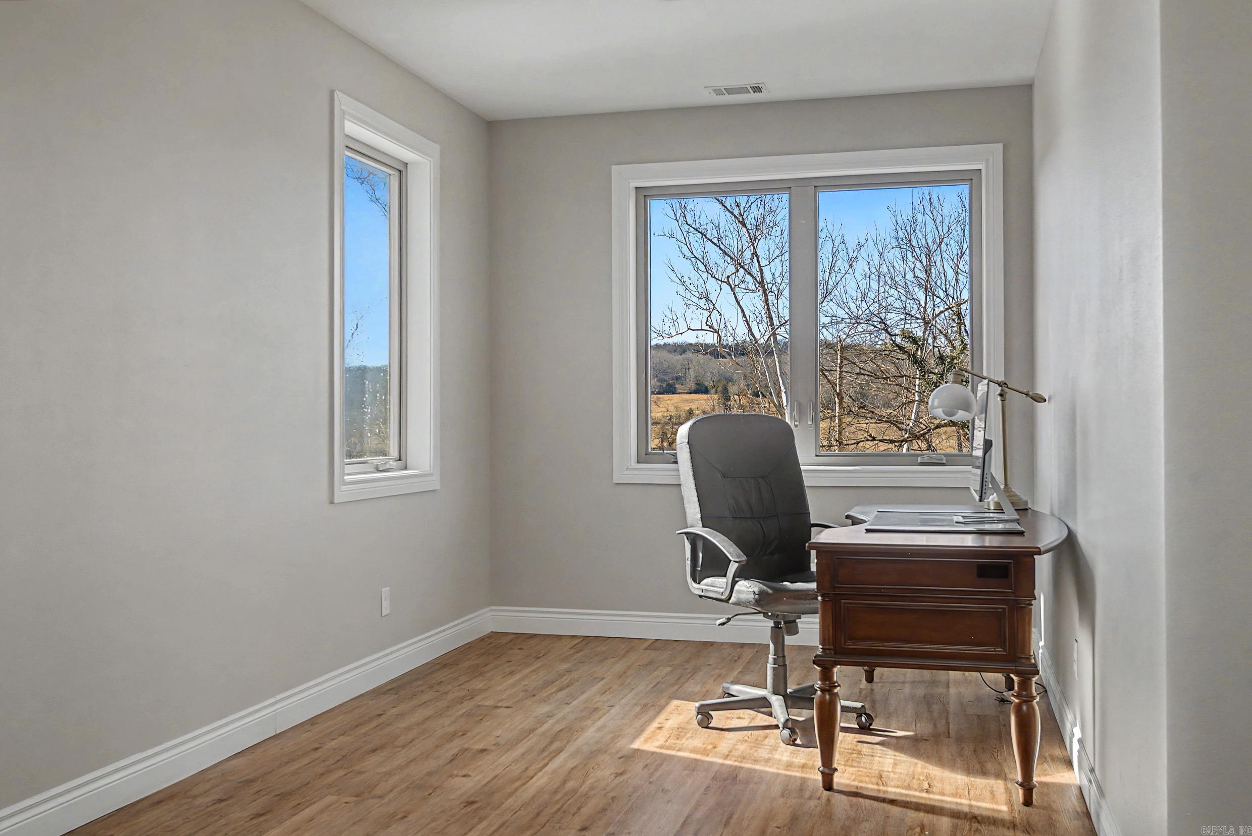 5 Sowbug Circle  Cotter, AR