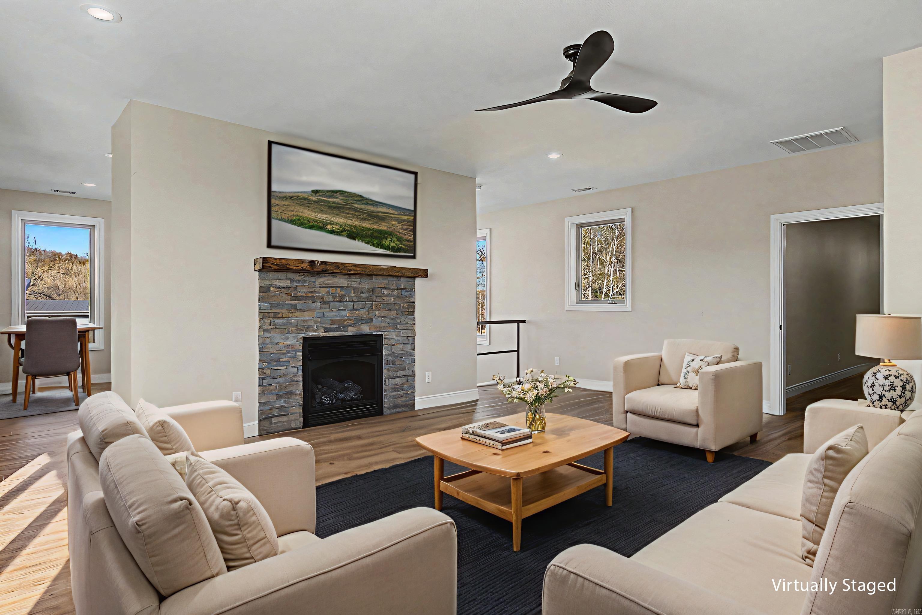 5 Sowbug Circle  Cotter, AR