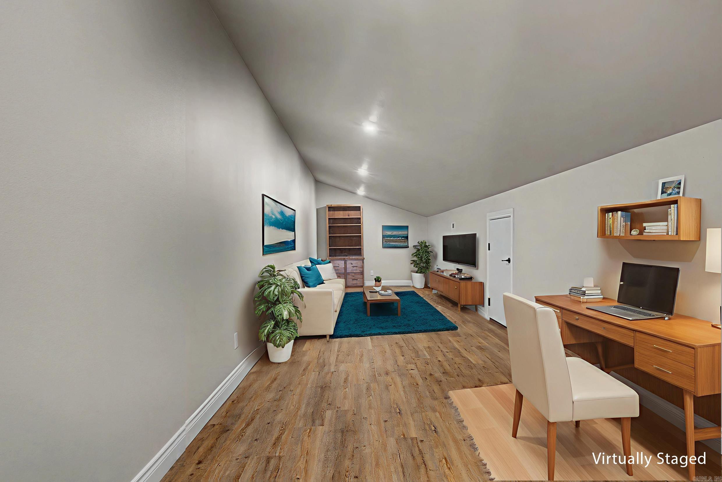 5 Sowbug Circle  Cotter, AR