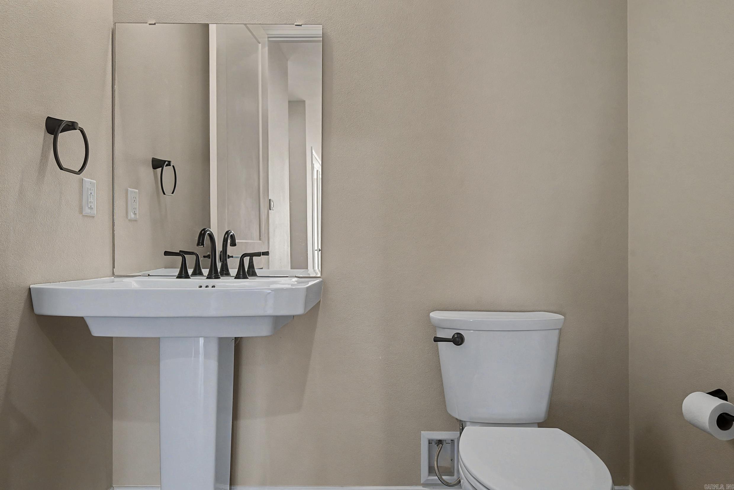 5 Sowbug Circle  Cotter, AR