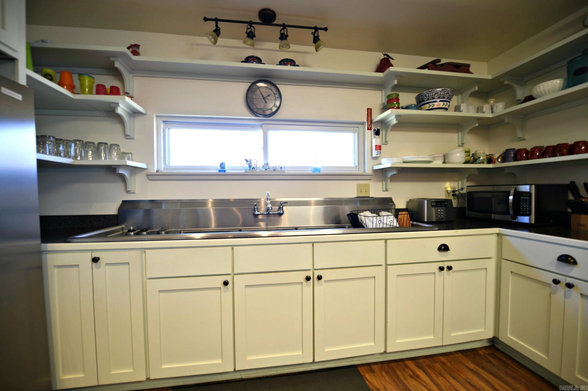 105 Polk Road 282  Hatfield, AR