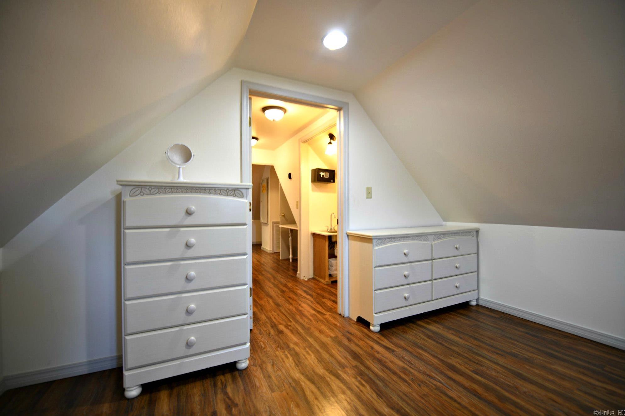 105 Polk Road 282  Hatfield, AR