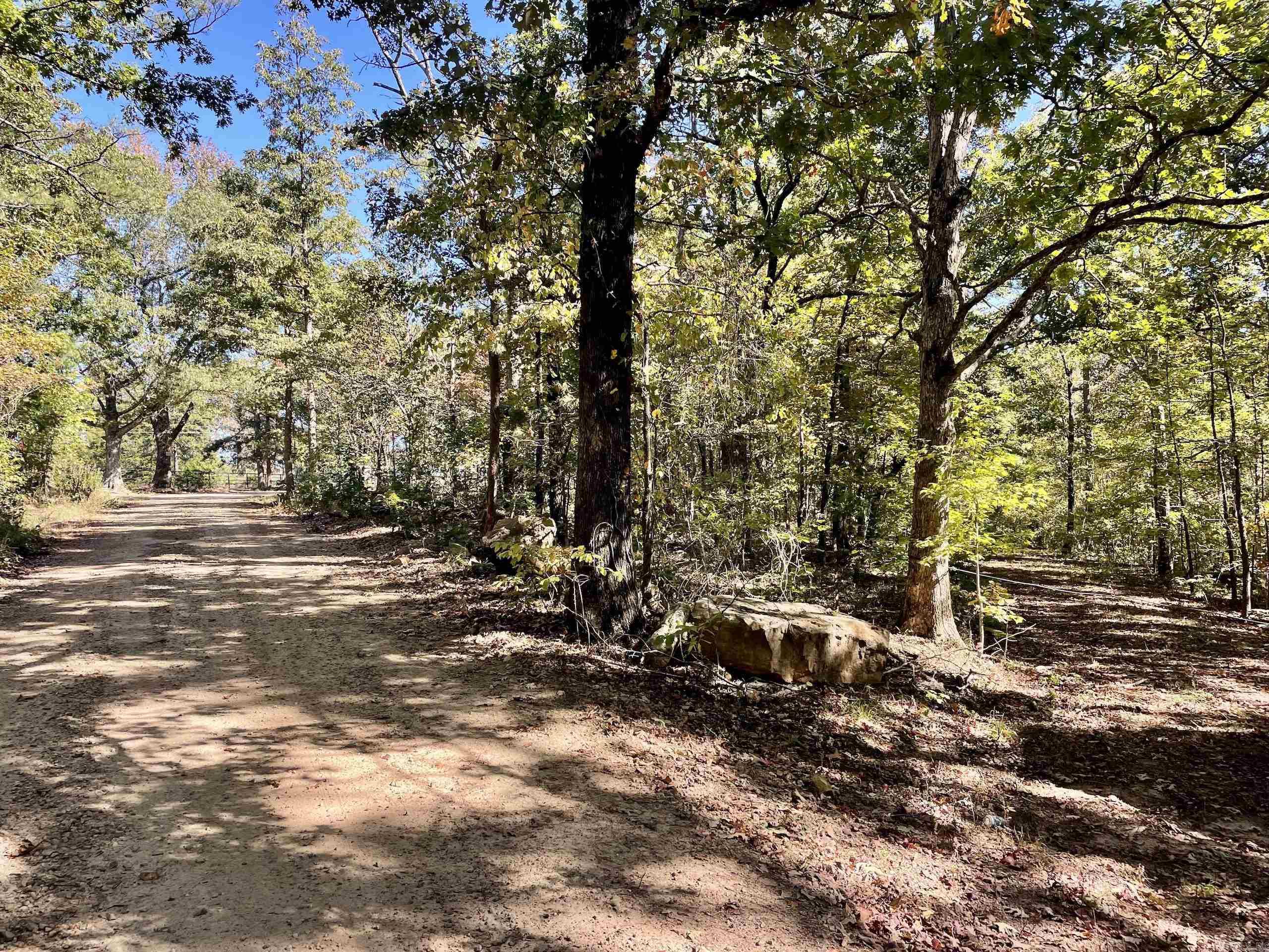 000 Pumpkin Center  Clinton, AR