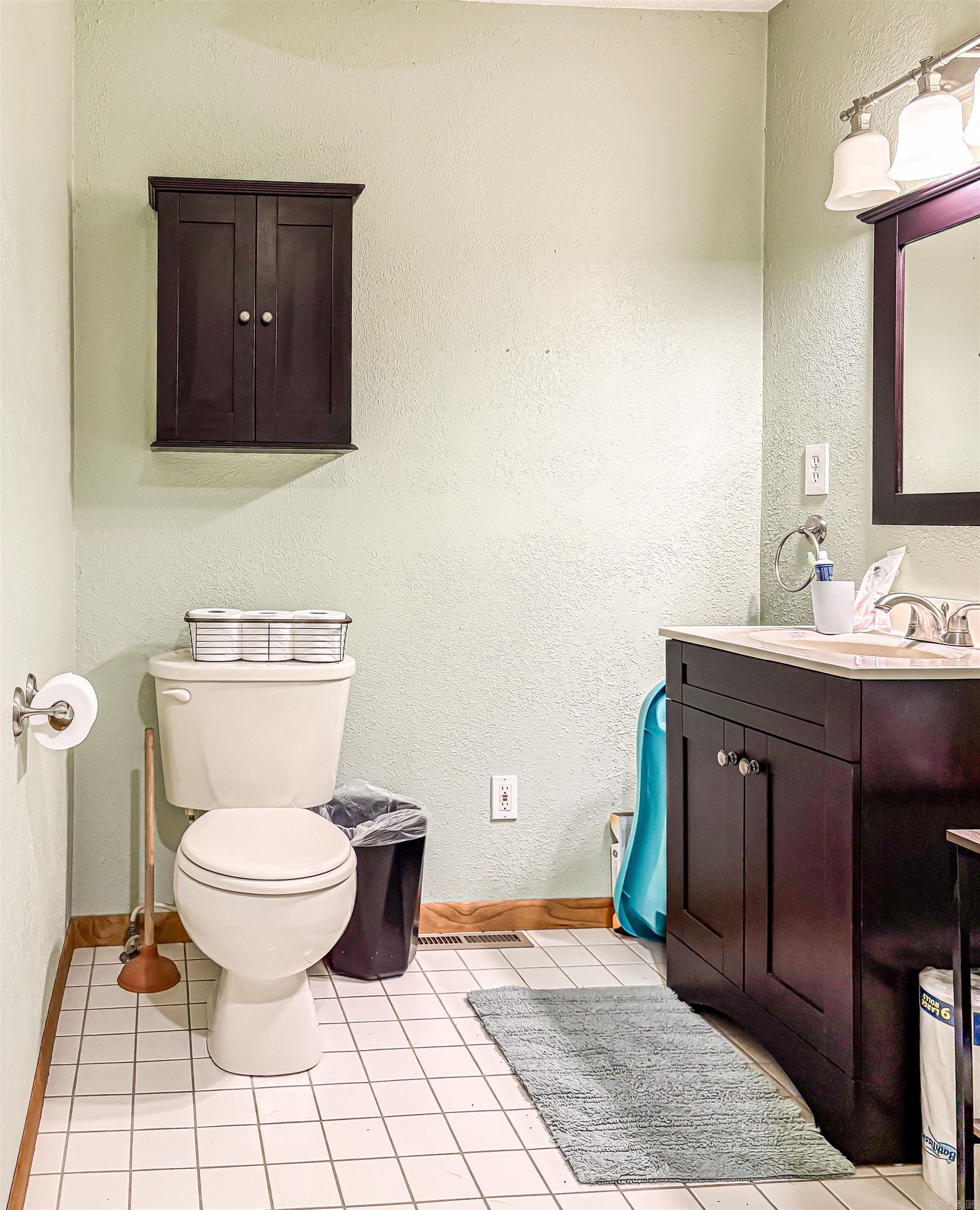 165 Green Forrest  Mountain Home, AR