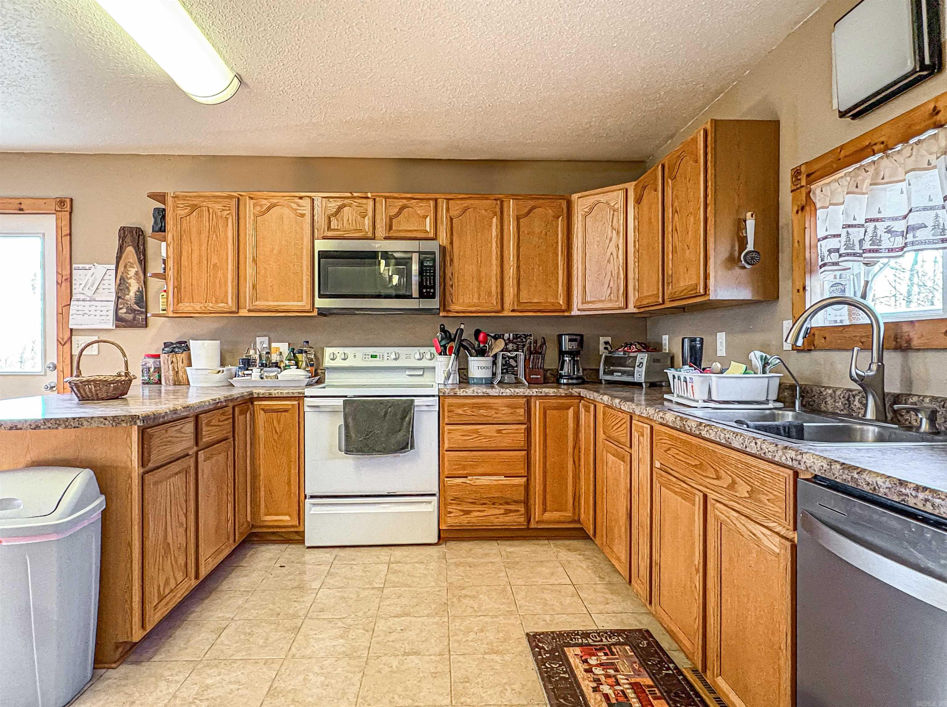 165 Green Forrest  Mountain Home, AR