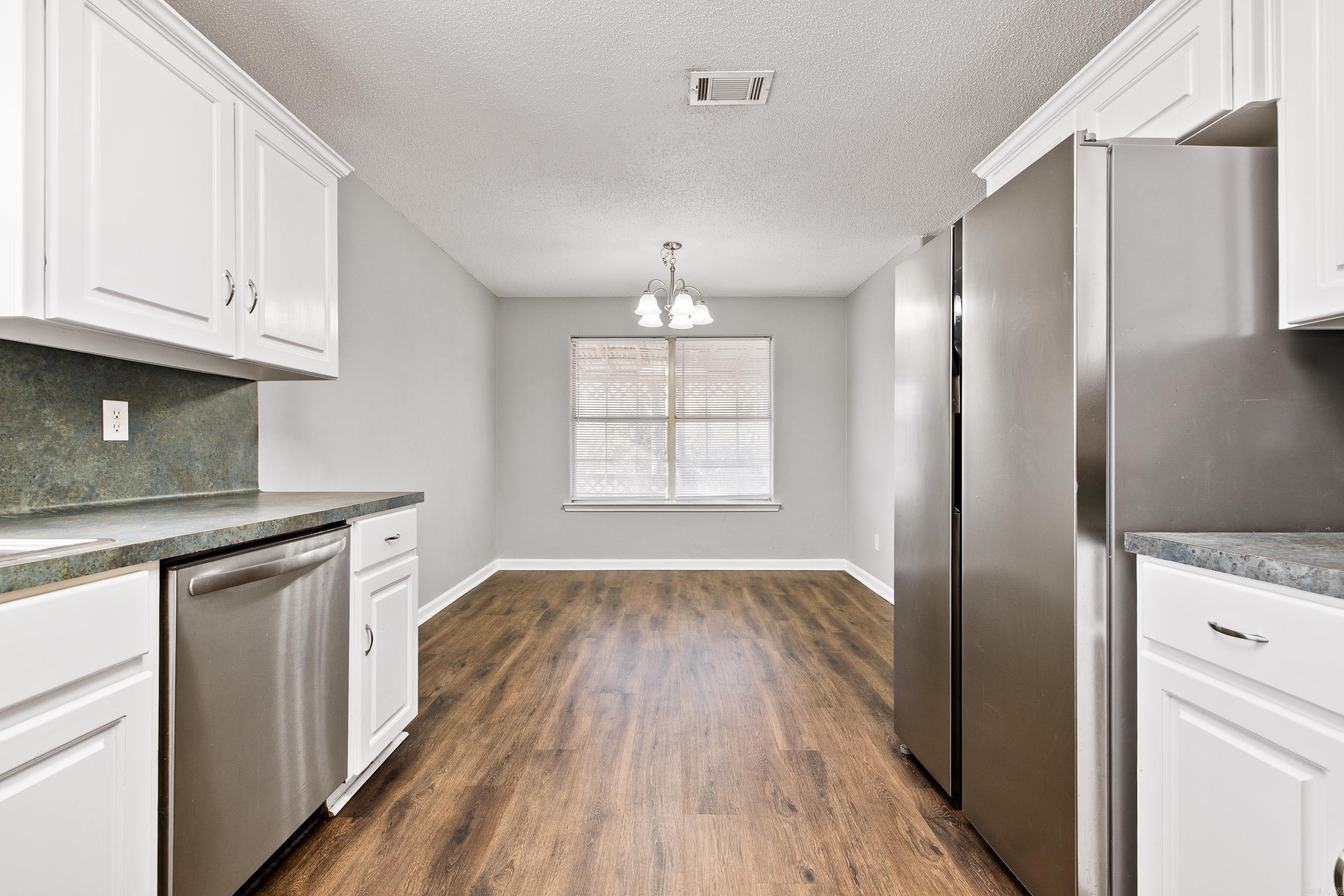 71 Cinnamon  Sherwood, AR