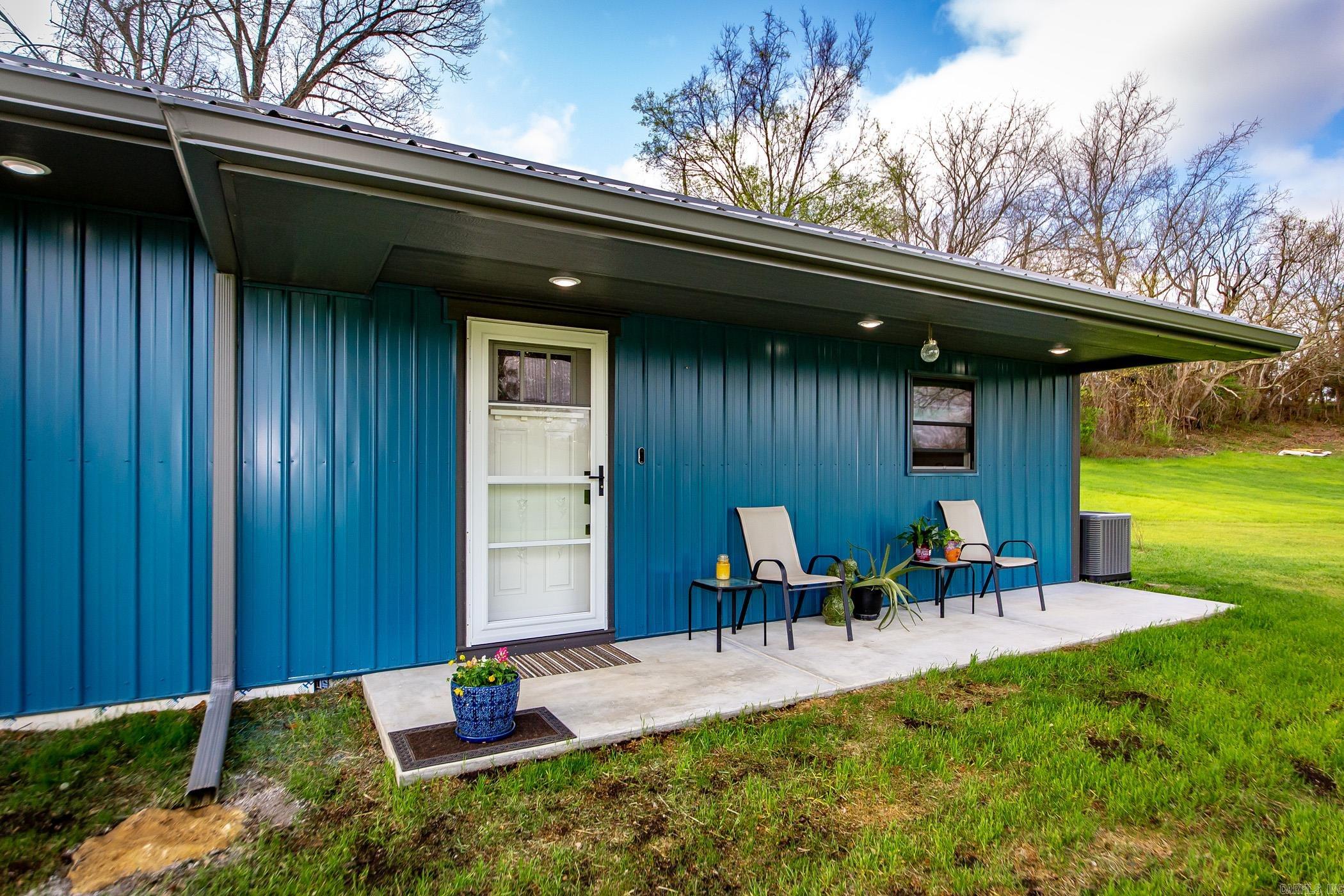 582 Canaan Rd.  Marshall, AR