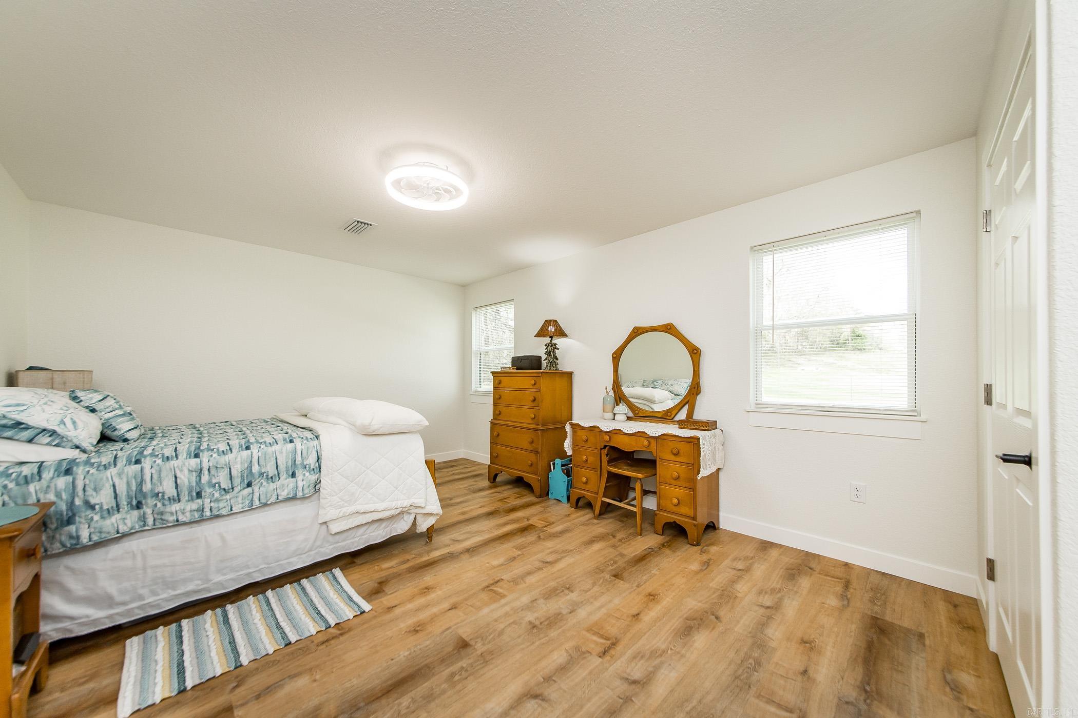 582 Canaan Rd.  Marshall, AR