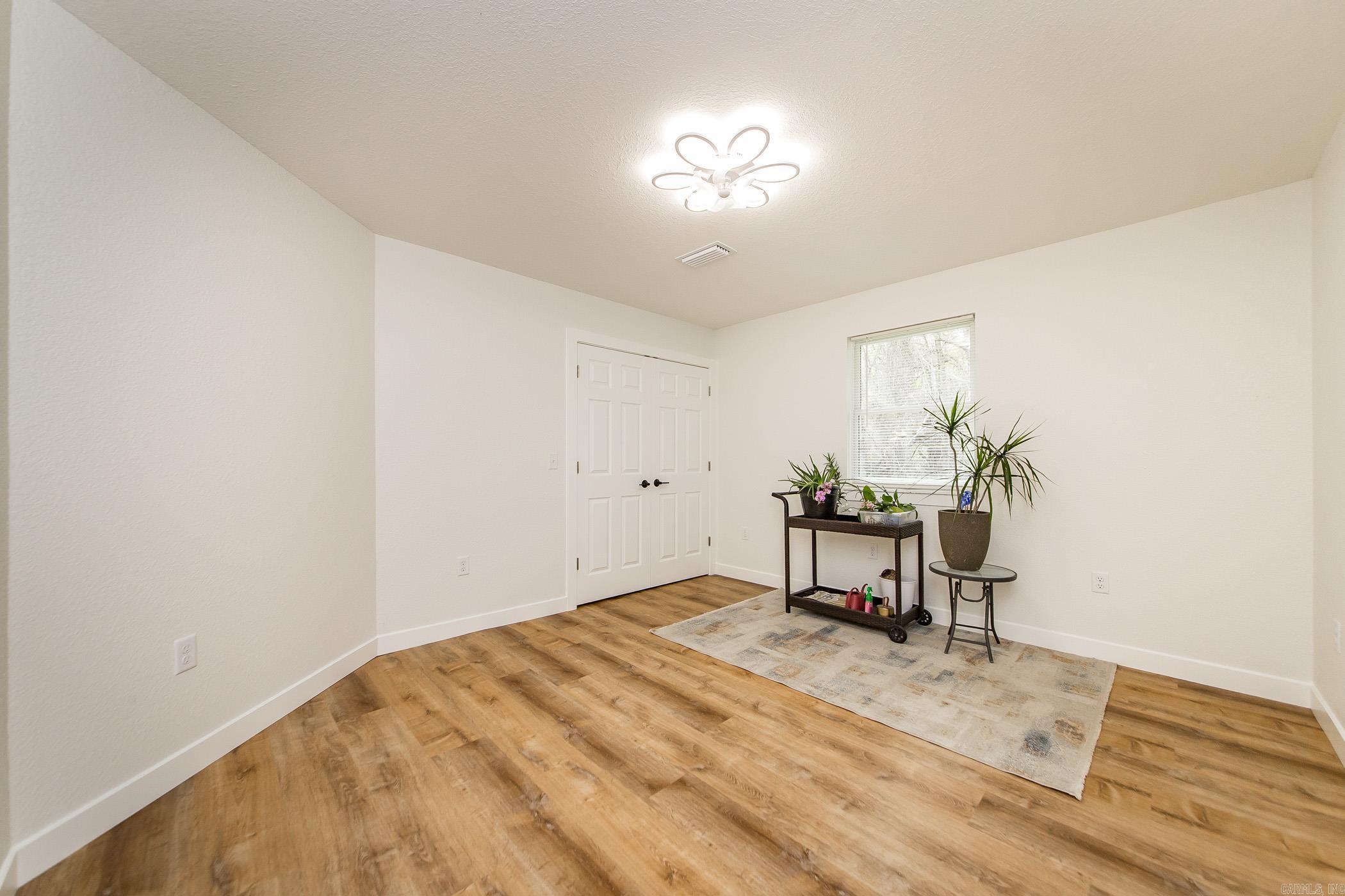 582 Canaan Rd.  Marshall, AR