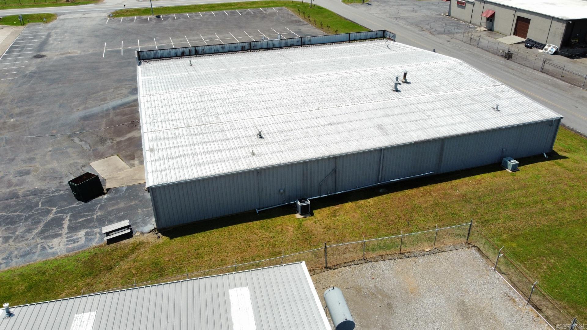 608 E Booth  Searcy, AR