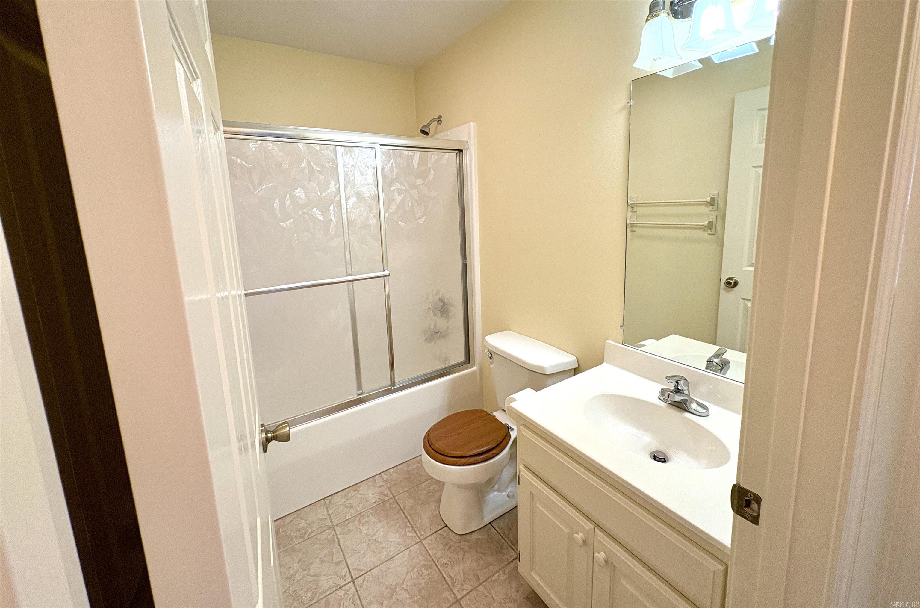 22 Livingstone  Searcy, AR