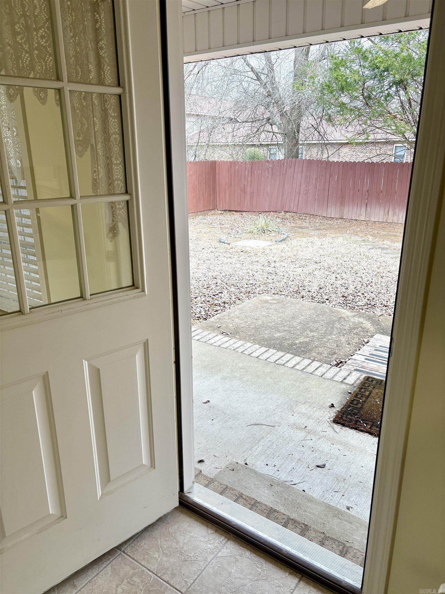 22 Livingstone  Searcy, AR