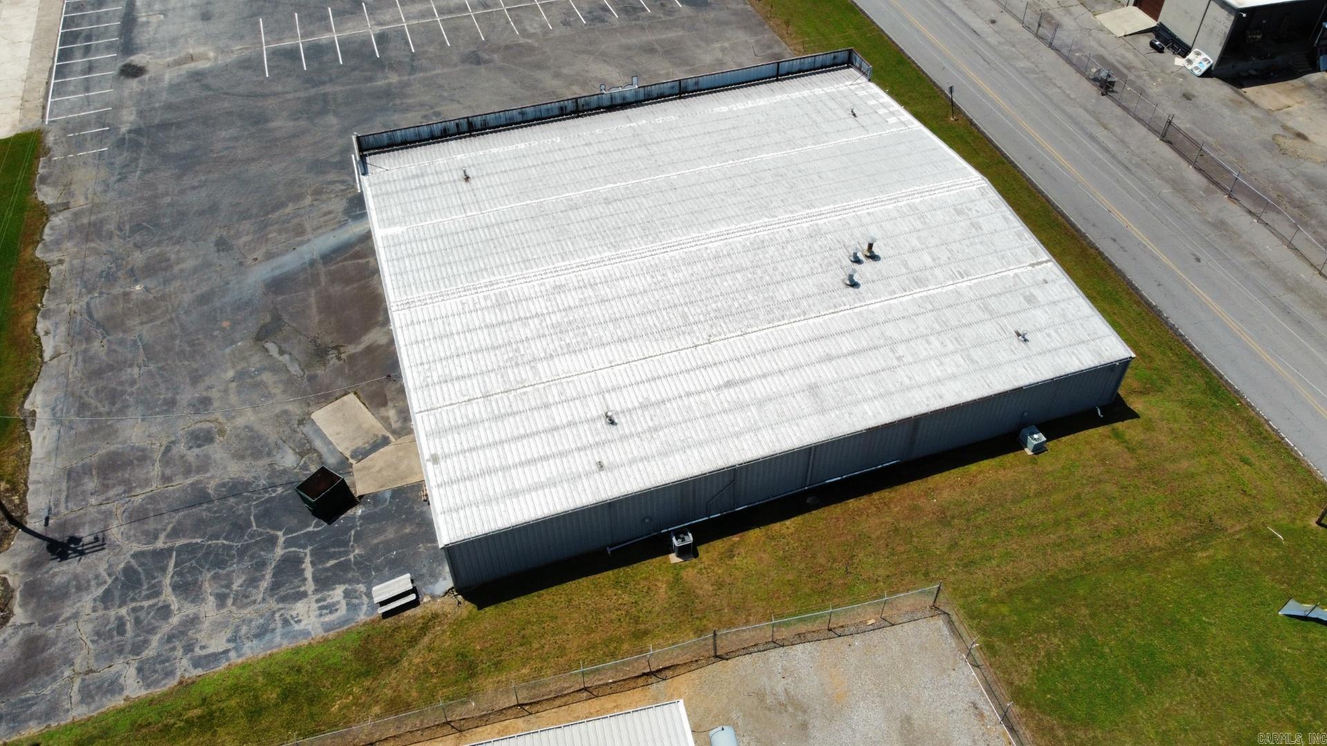 608 E Booth  Searcy, AR