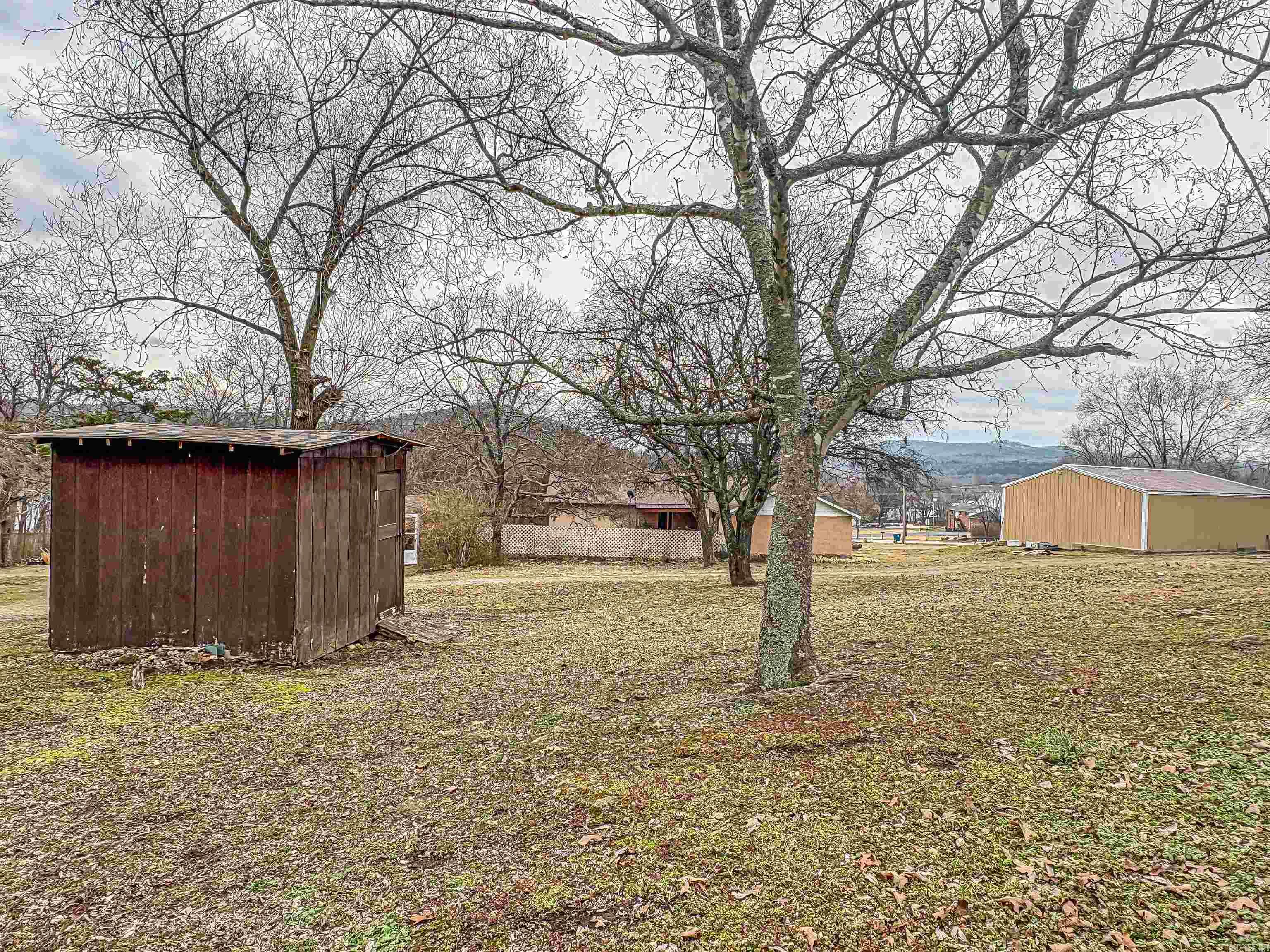 316 W 4th  Yellville, AR