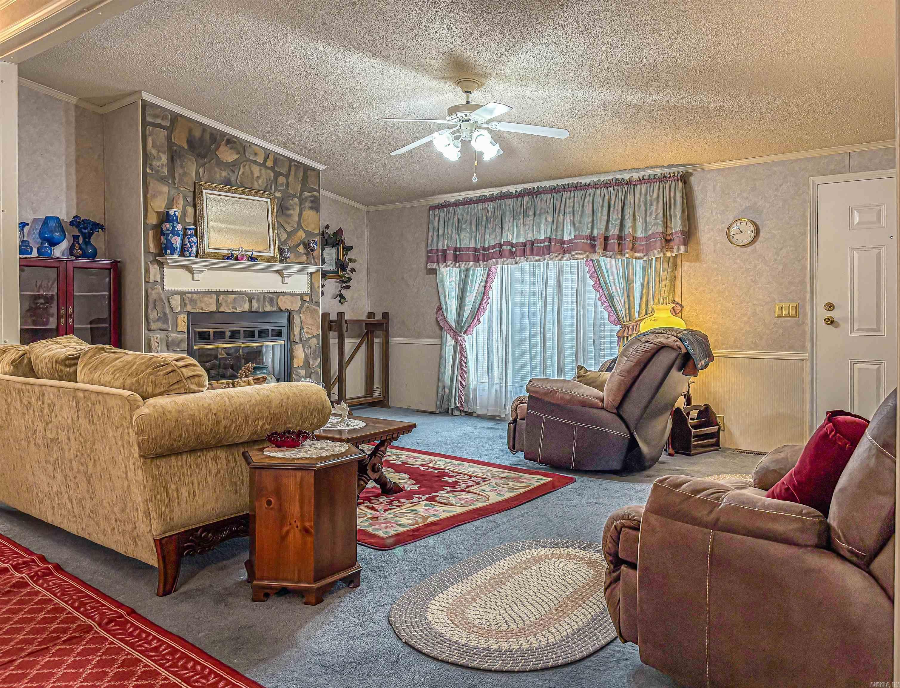 316 W 4th  Yellville, AR