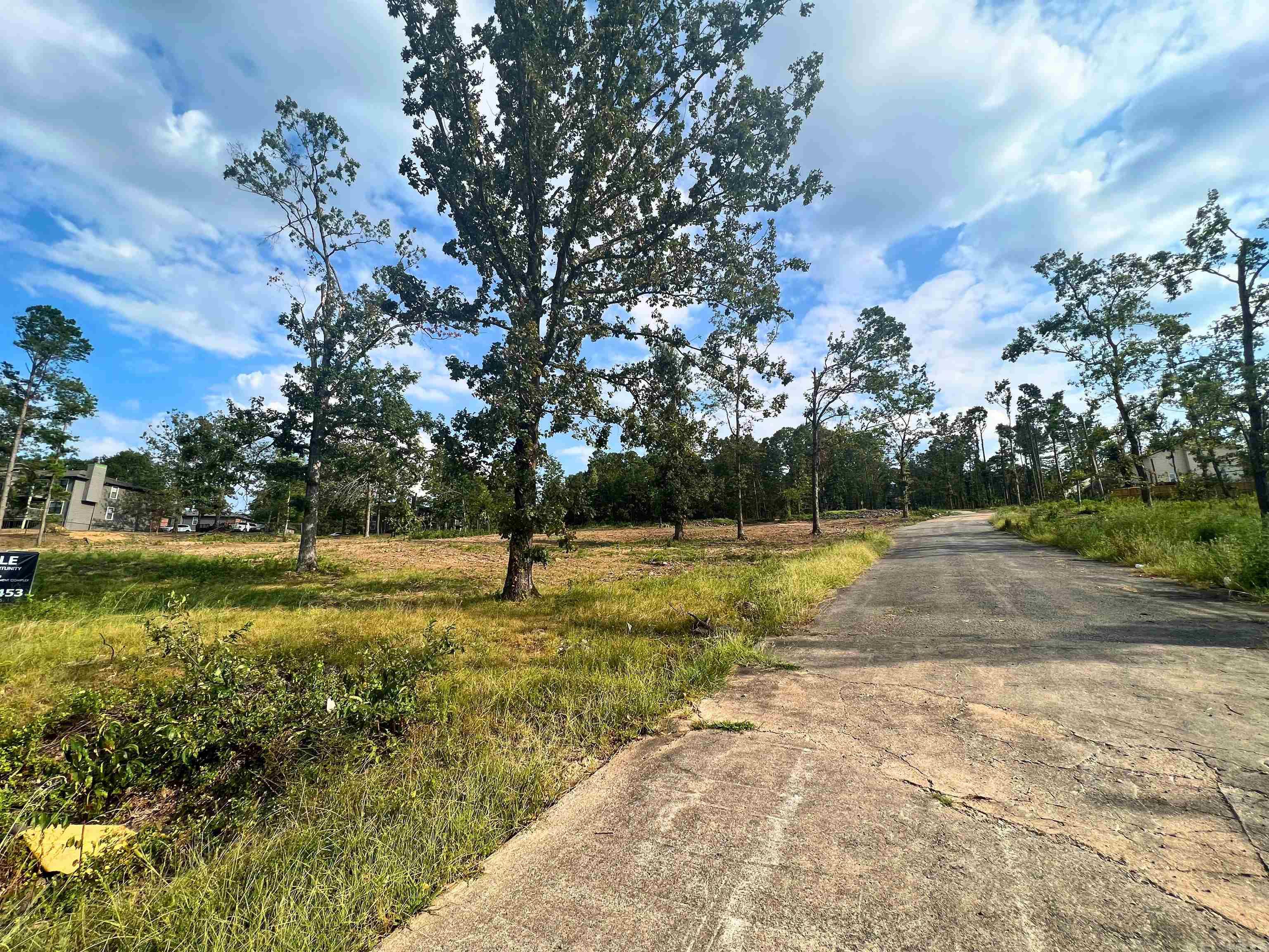 13525 W Markham  Little Rock, AR