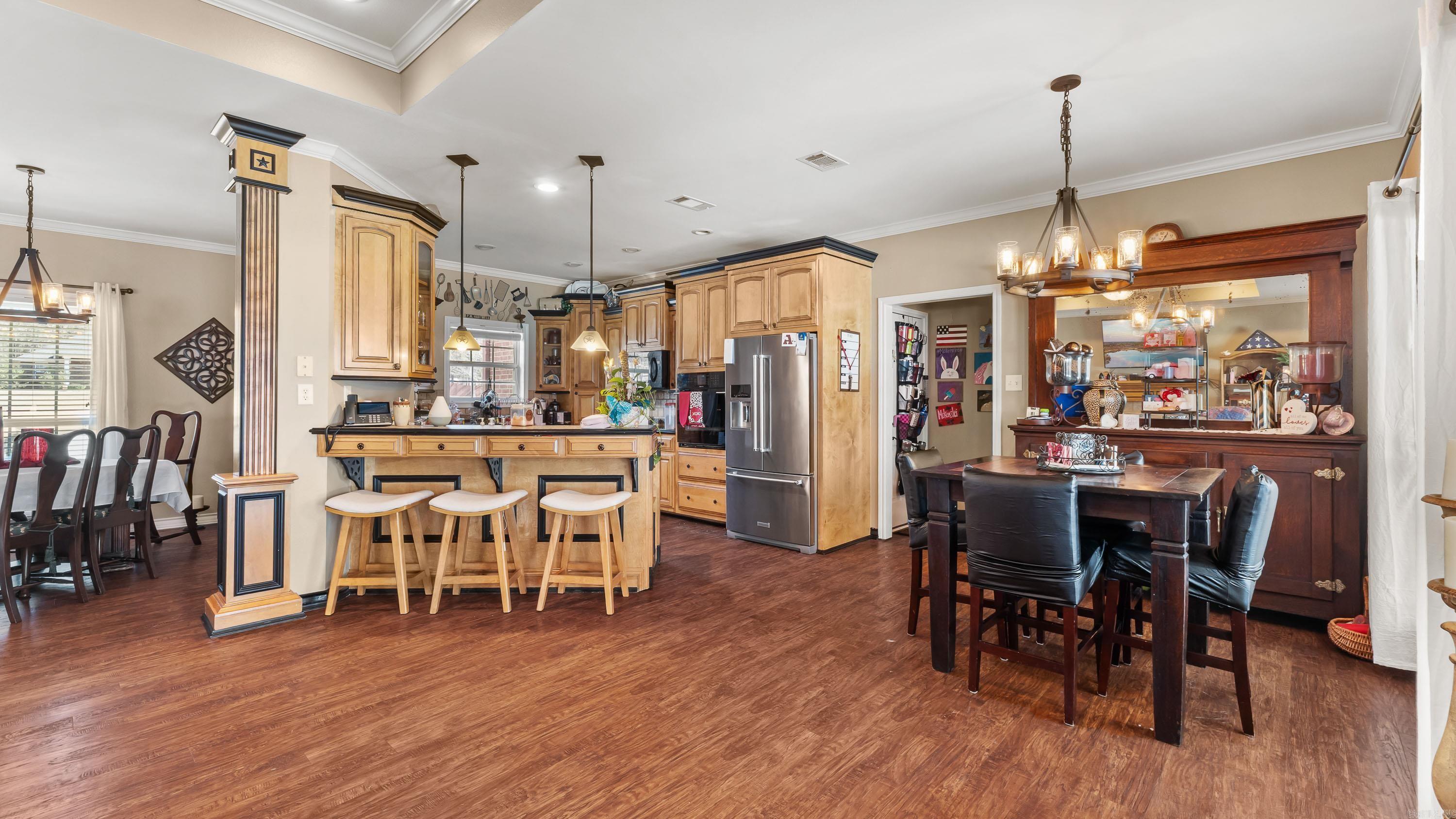 335 County Road 4132  Atlanta, TX