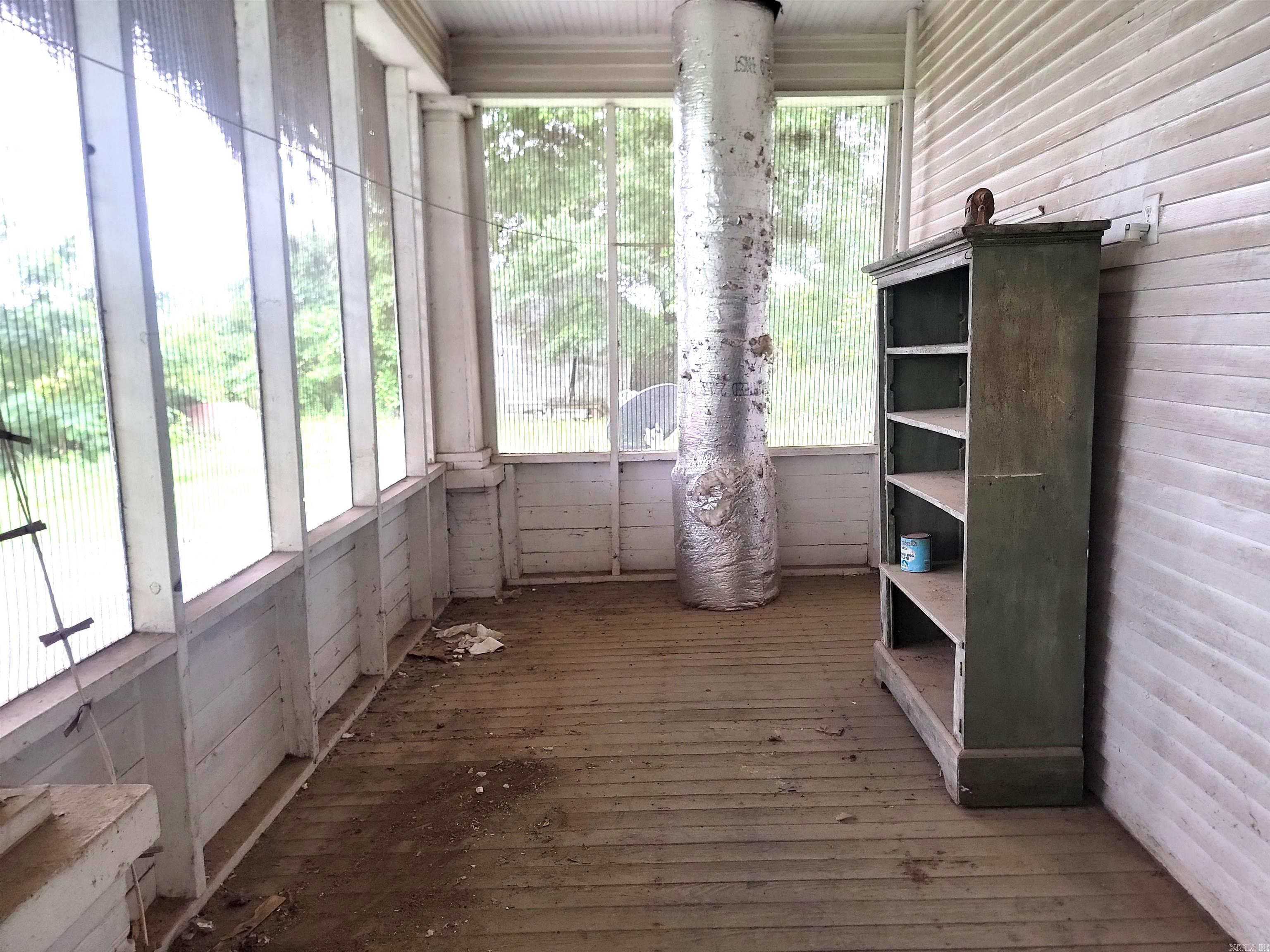 5901 Earl Chadick  Sherrill, AR