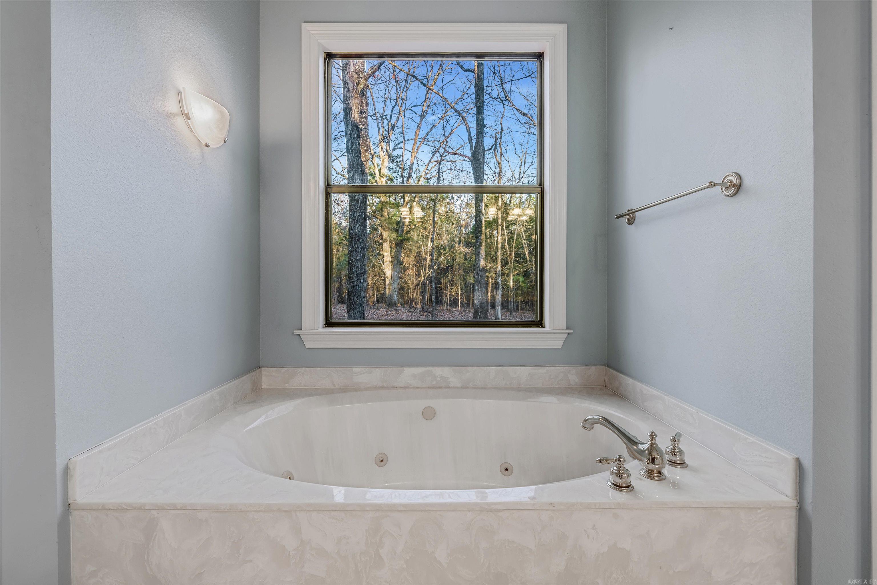 315 Confederate Woods  Cabot, AR