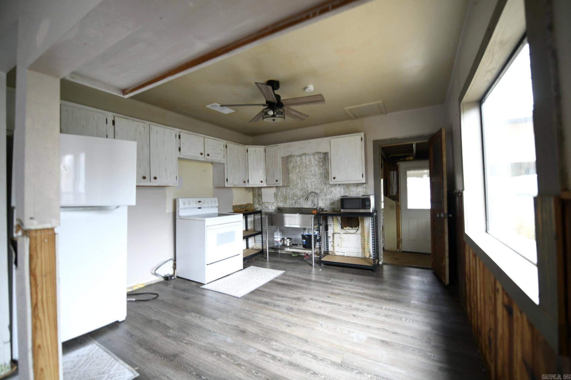 1105 7th St  Mena, AR