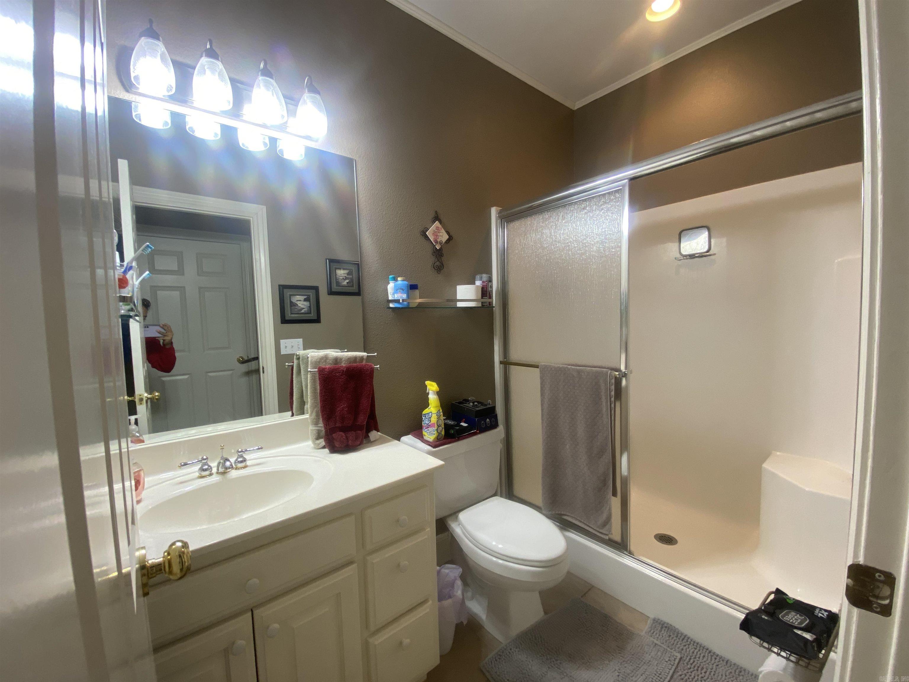 4205 W Braymore  Rogers, AR