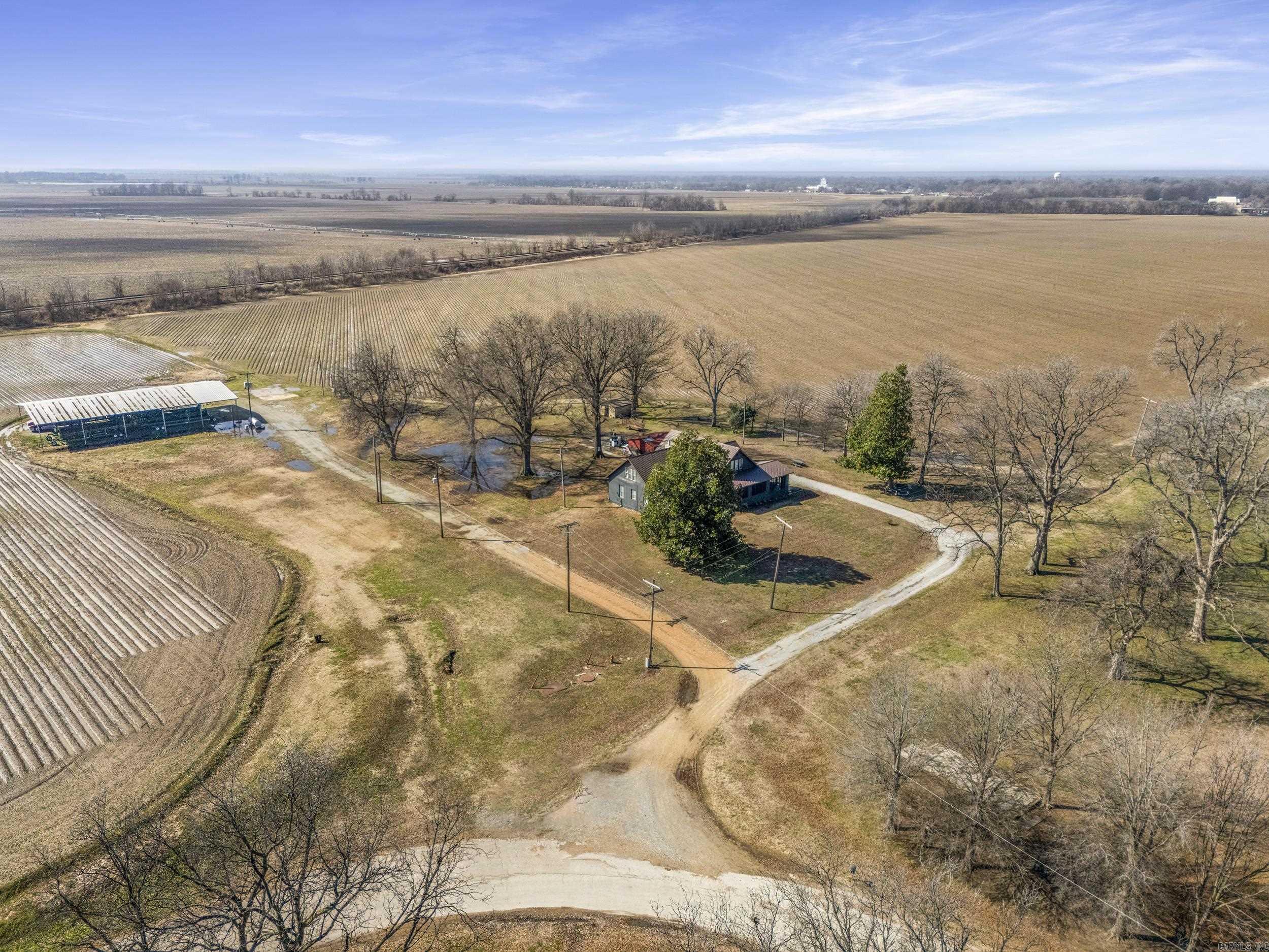 1105 County Road 811  Earle, AR