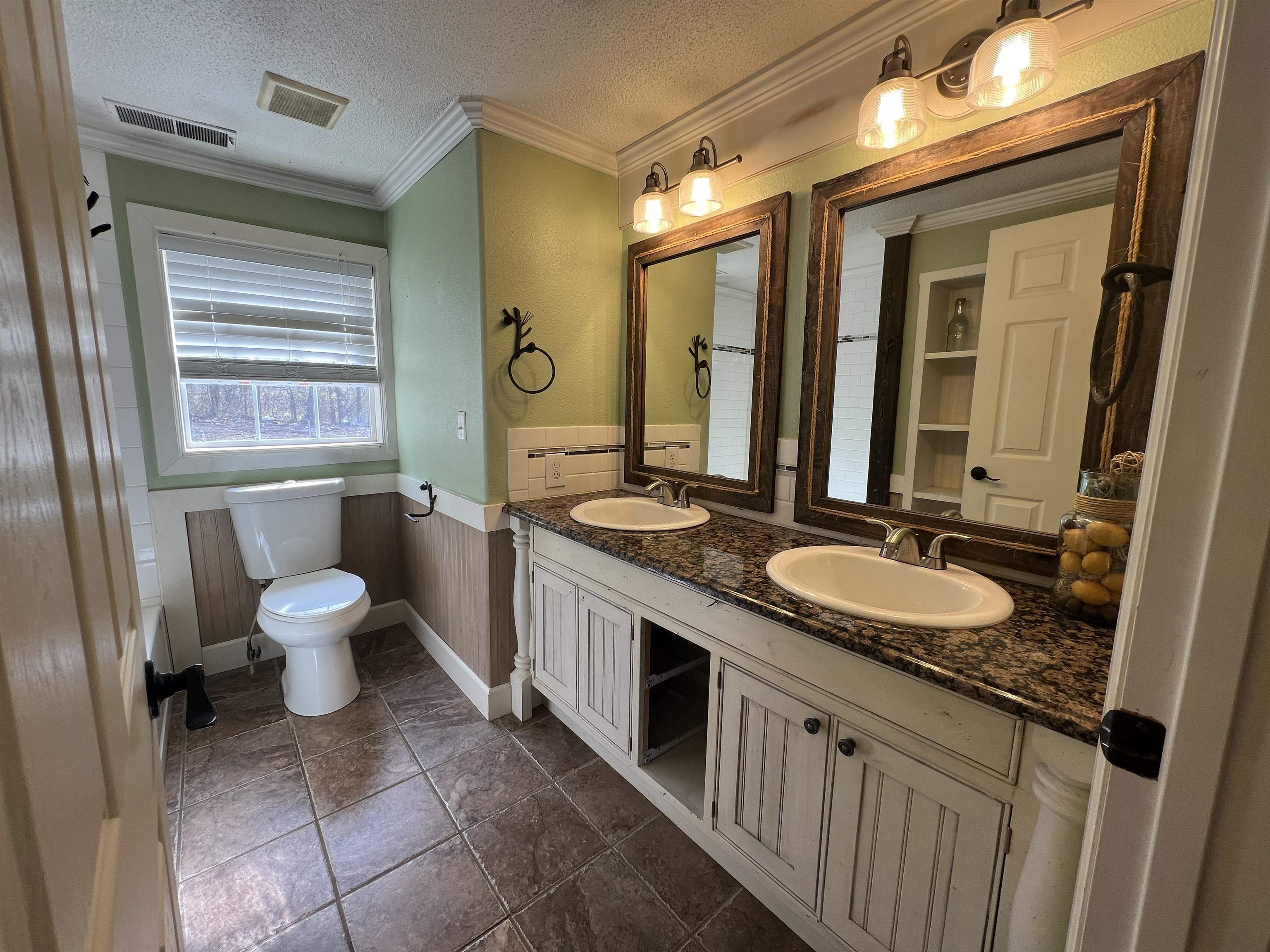 17369 Hwy 66 Mountain View, AR 72560