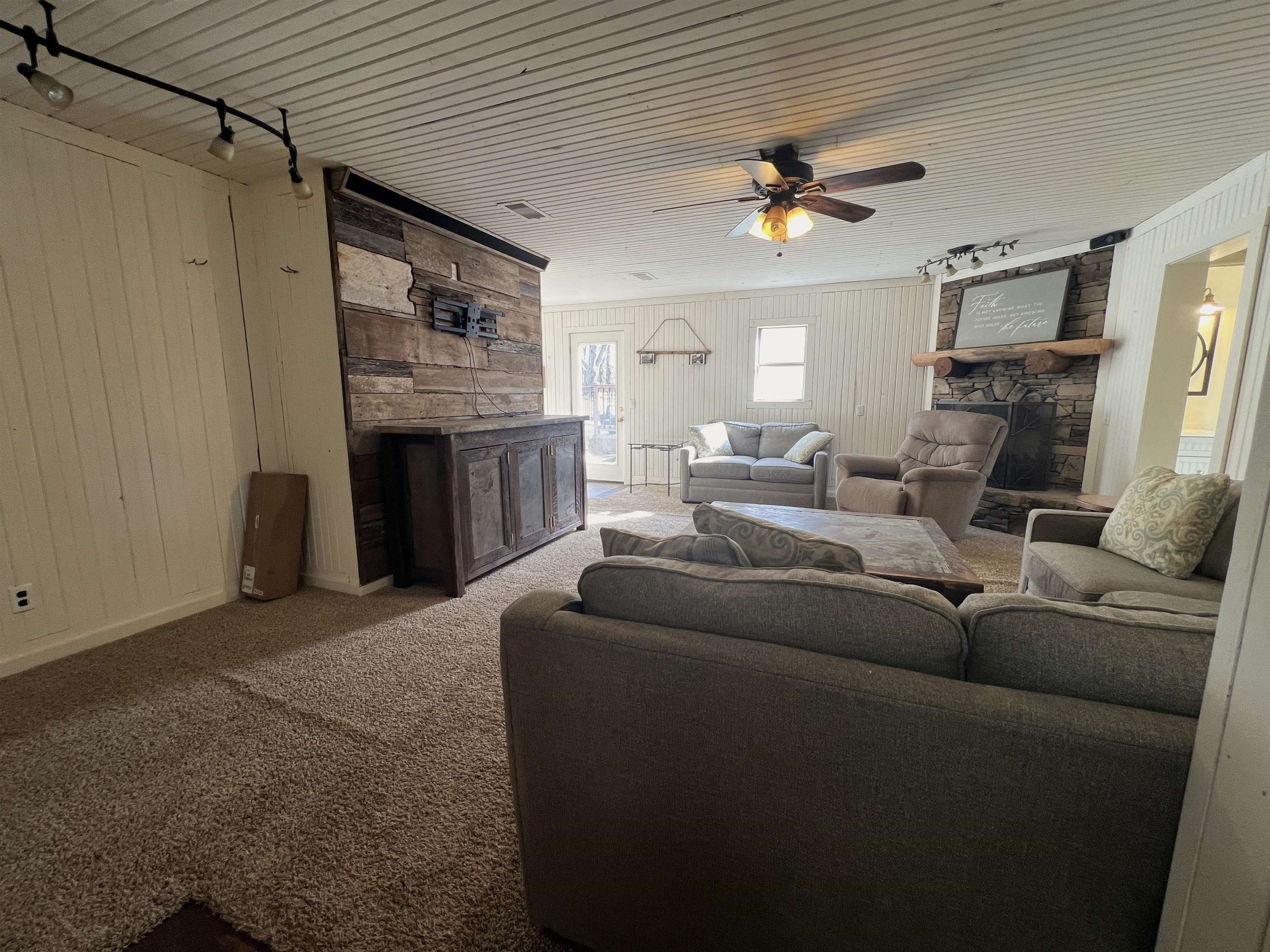 17369 Hwy 66 Mountain View, AR 72560