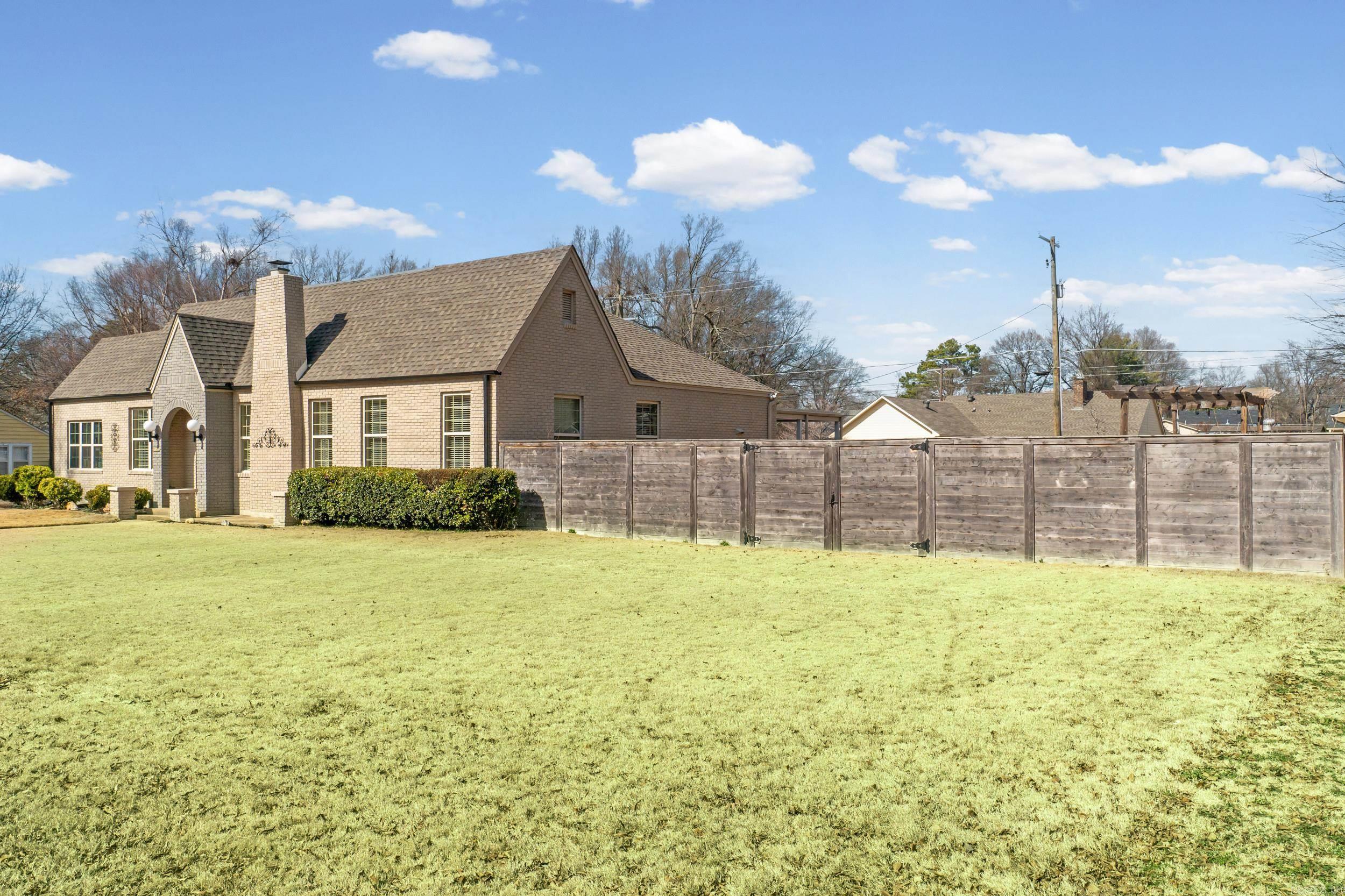 1104 E Hamilton  Wynne, AR