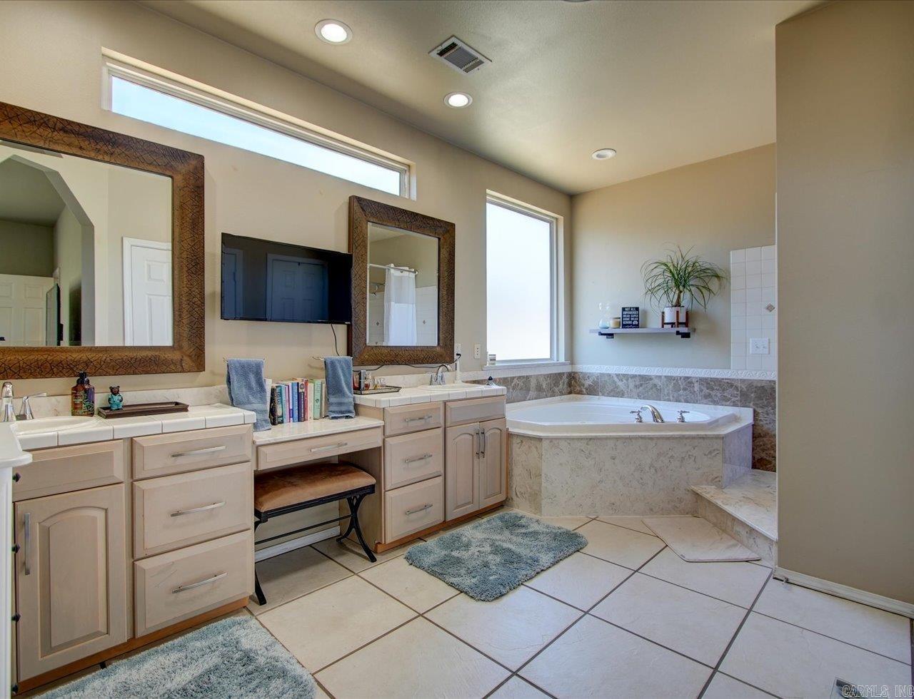 121 White Eagle  Hot Springs, AR