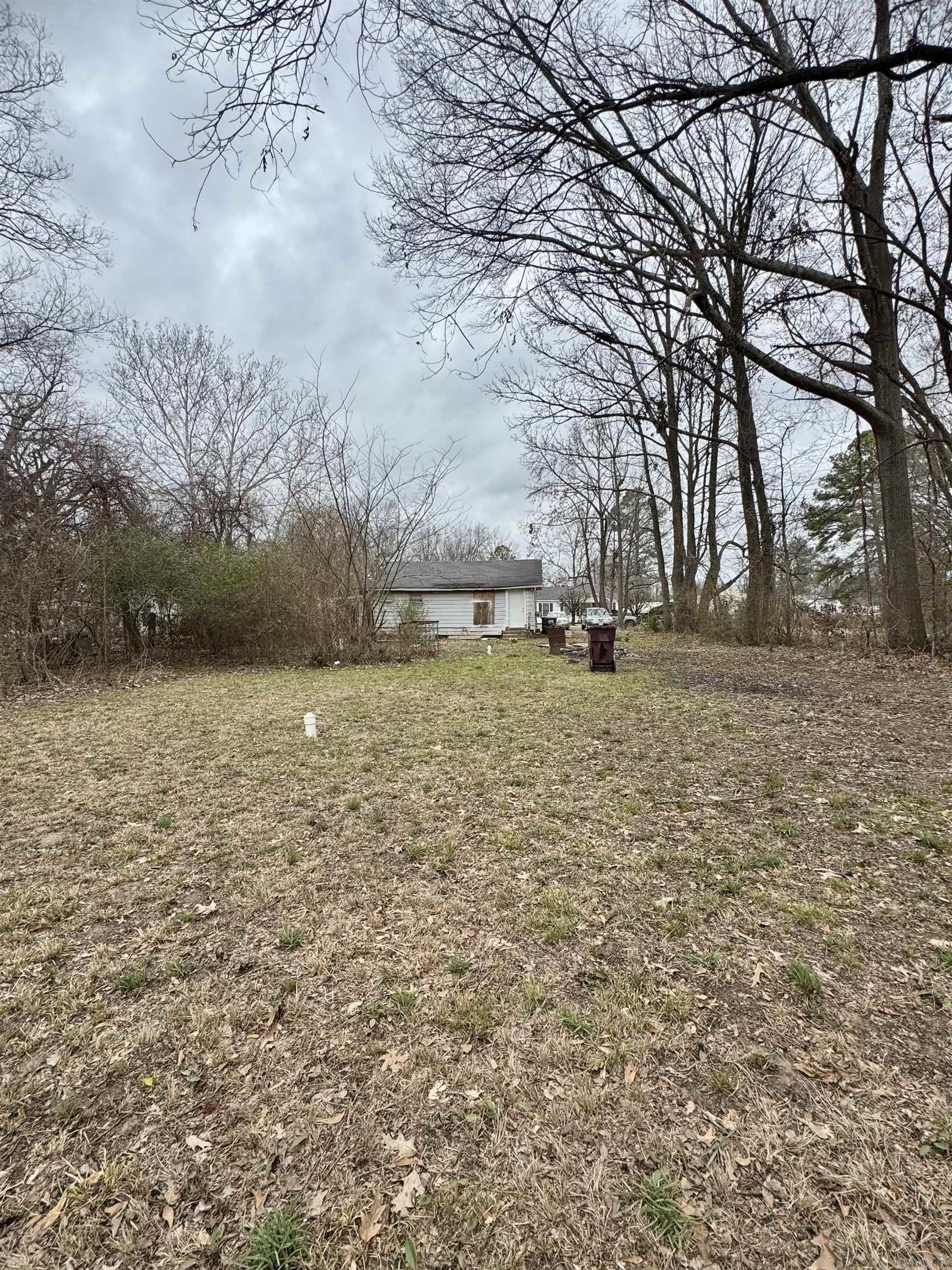 1815 E Circle  Pine Bluff, AR