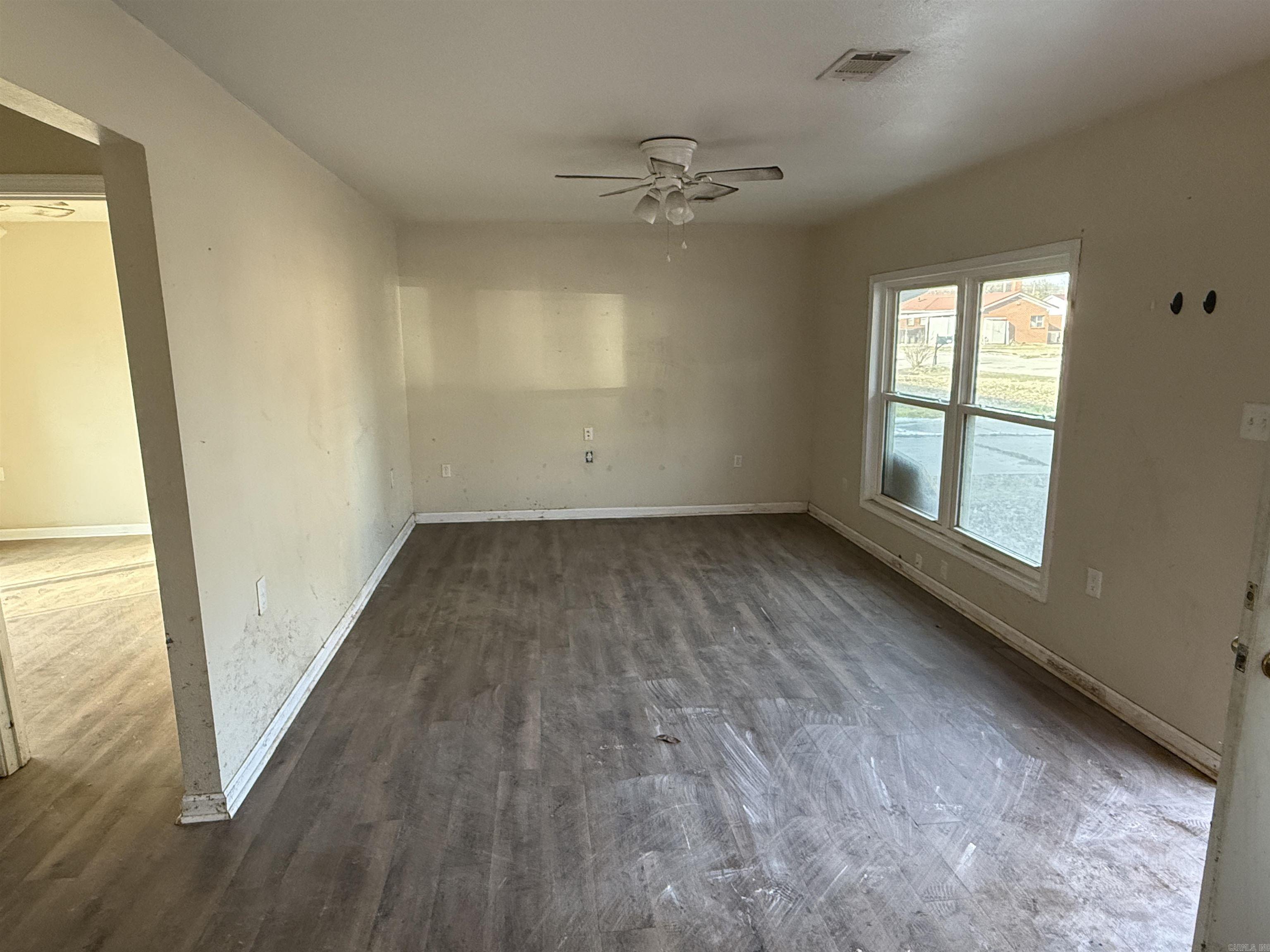 106 S 15th  Paragould, AR