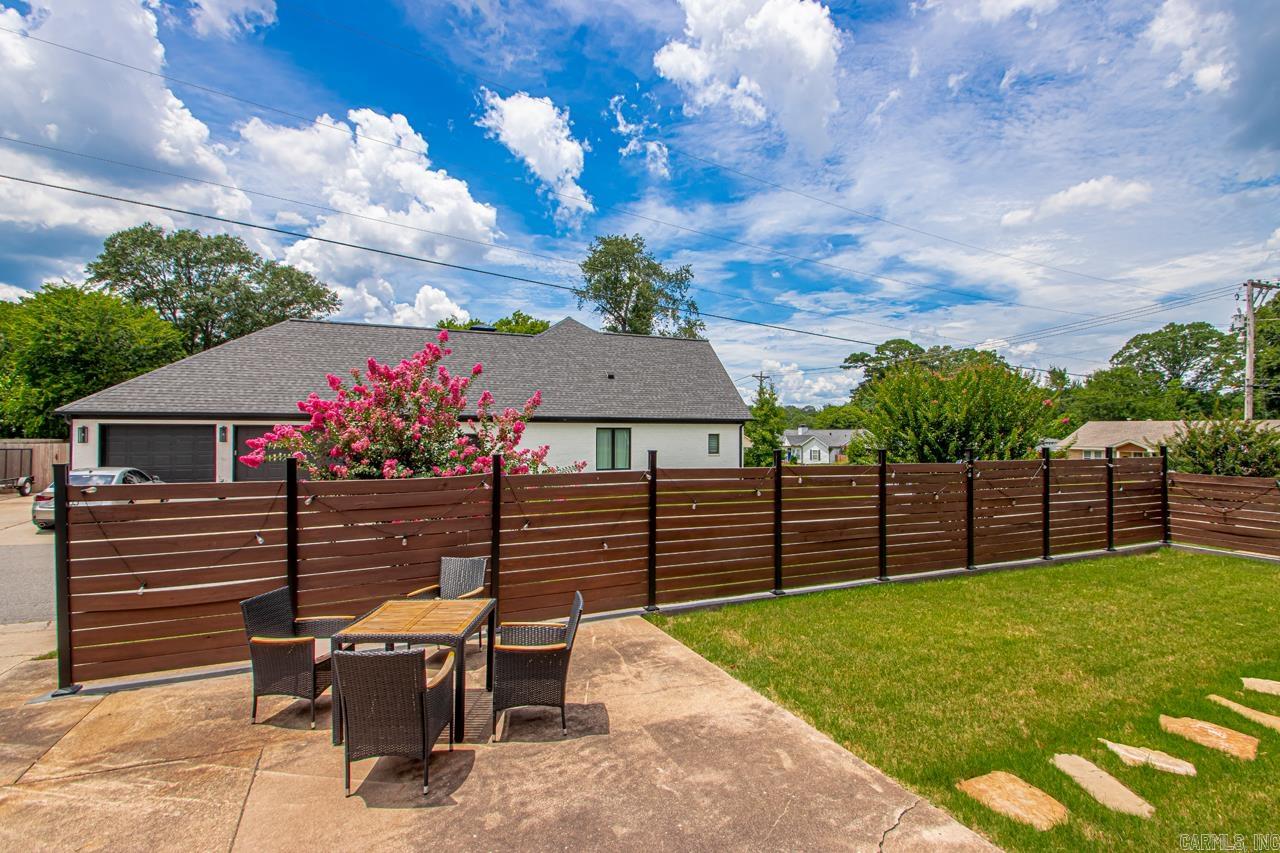 406 W Narroway  Benton, AR