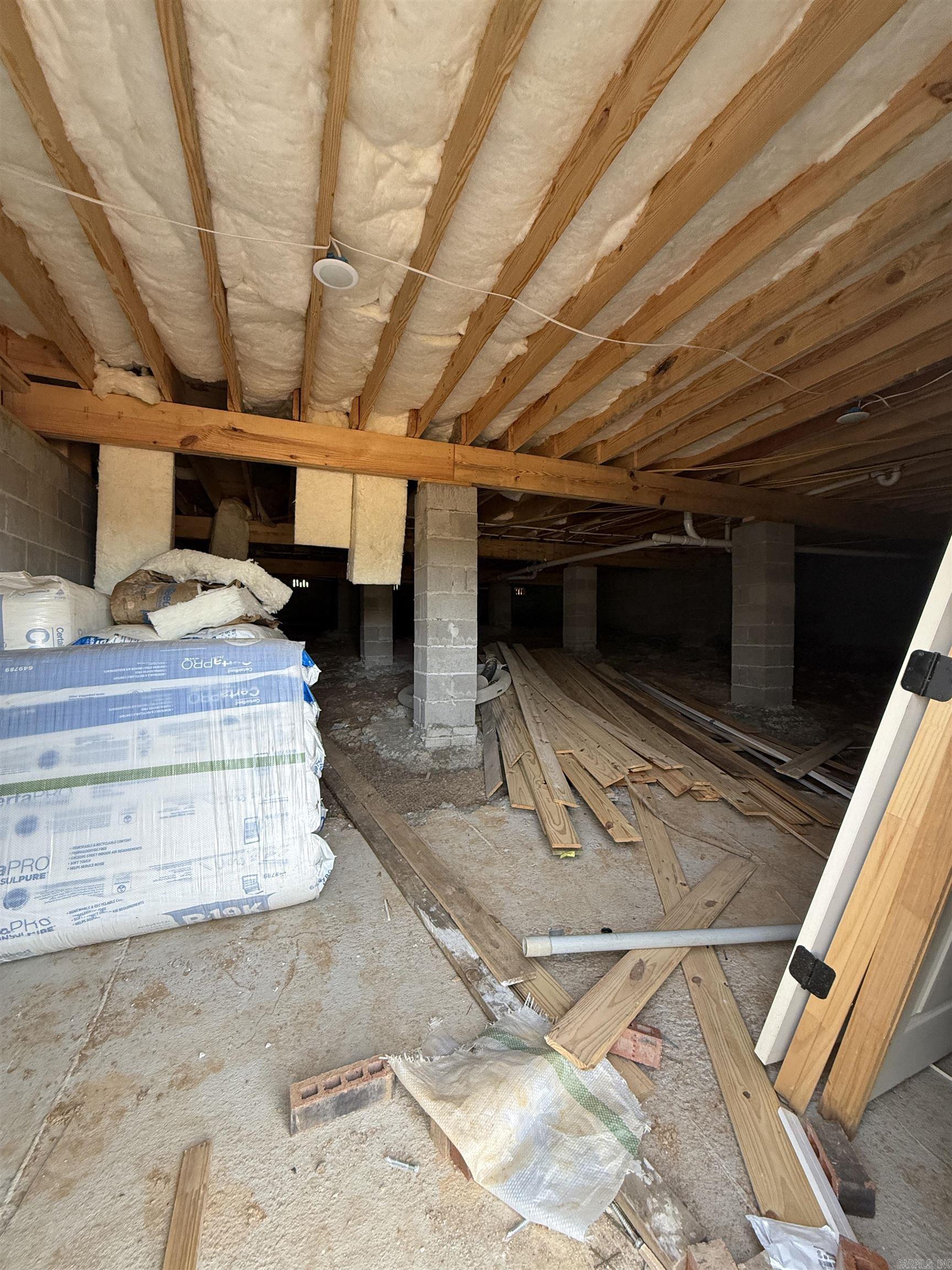 518 Madeleine  Austin, AR