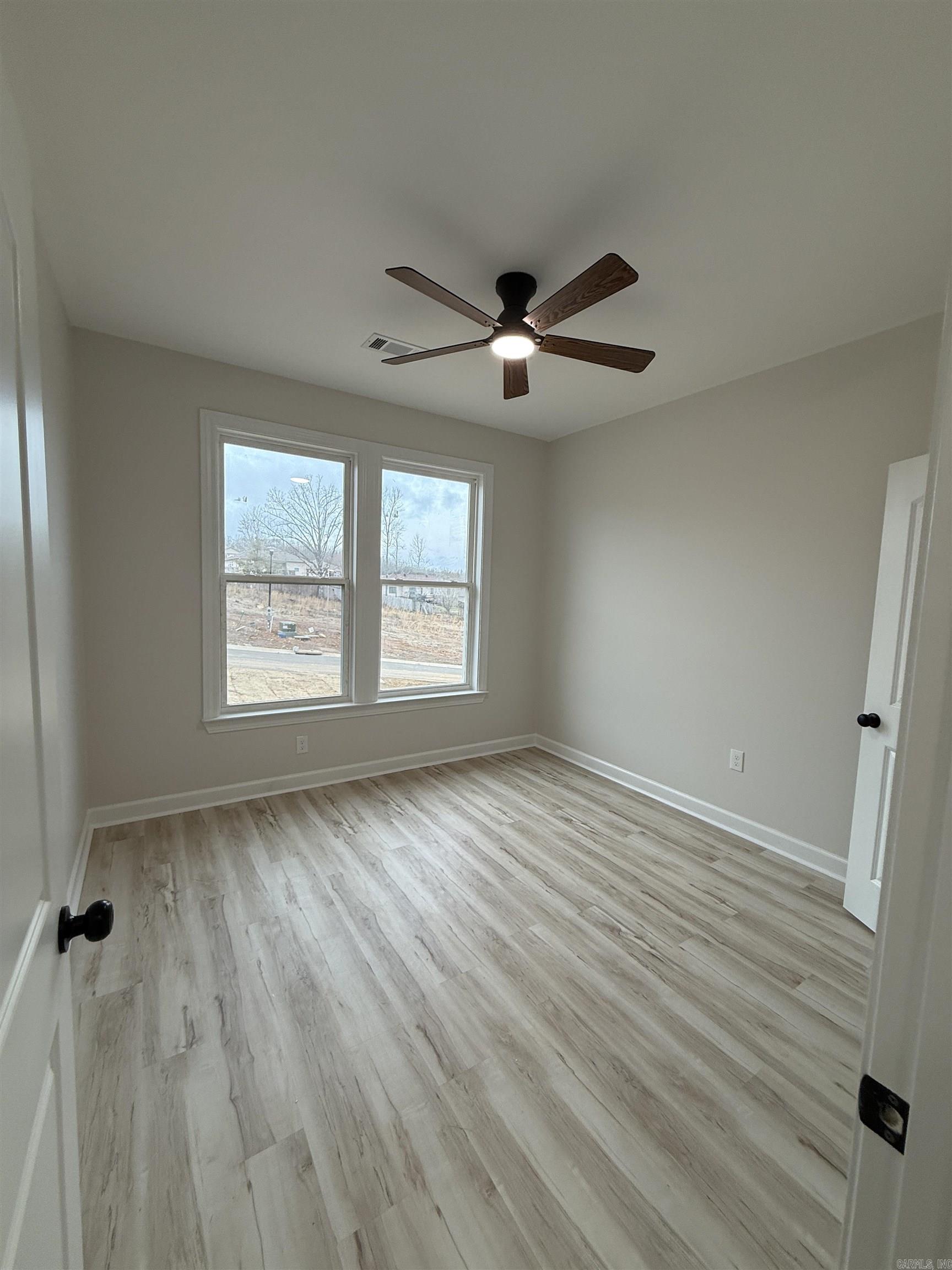 518 Madeleine  Austin, AR