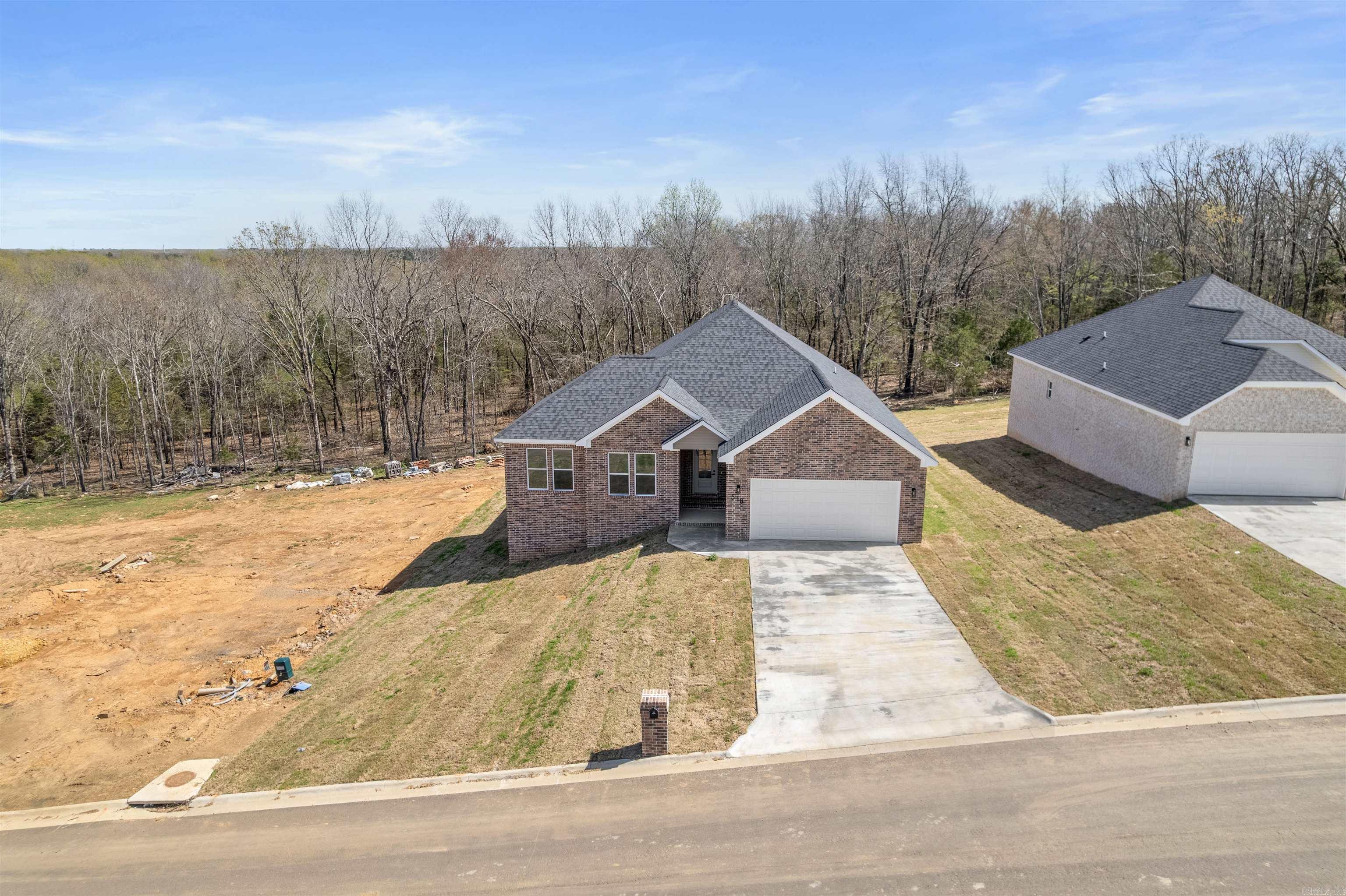 518 Madeleine Circle Austin, AR 72007