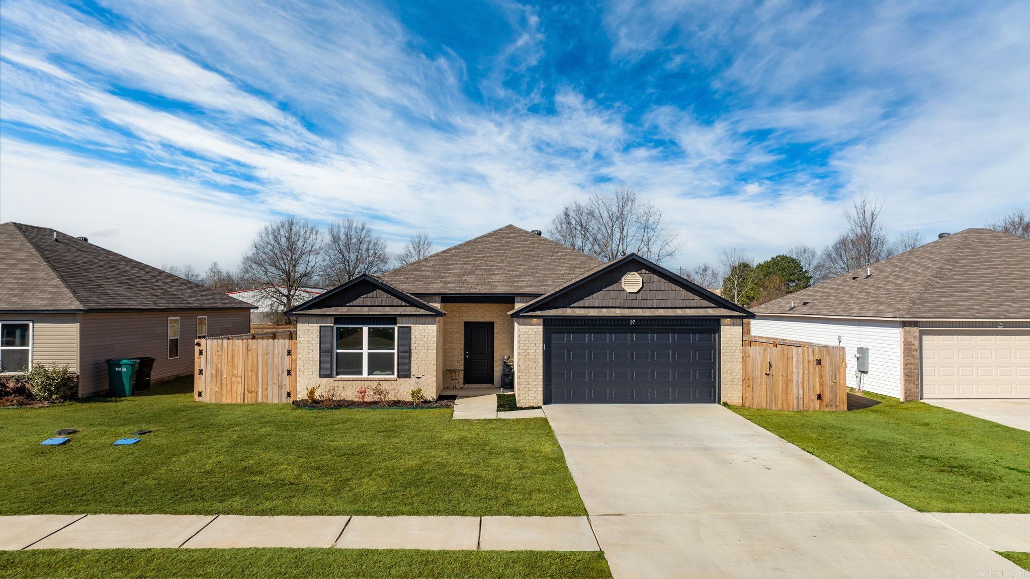 27 Farmhouse  Vilonia, AR